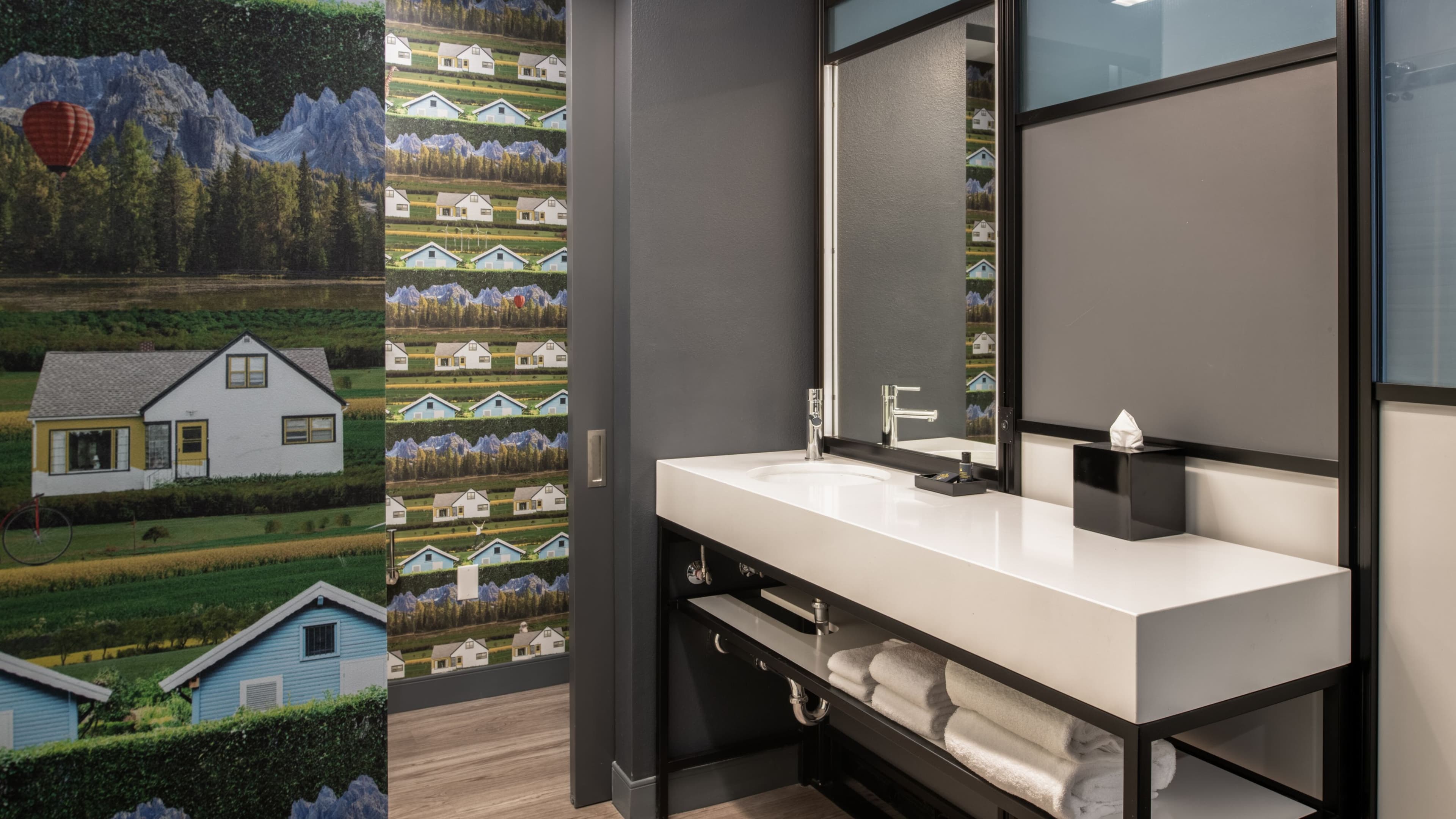 Aloft Sacramento Airport Natomas — 9