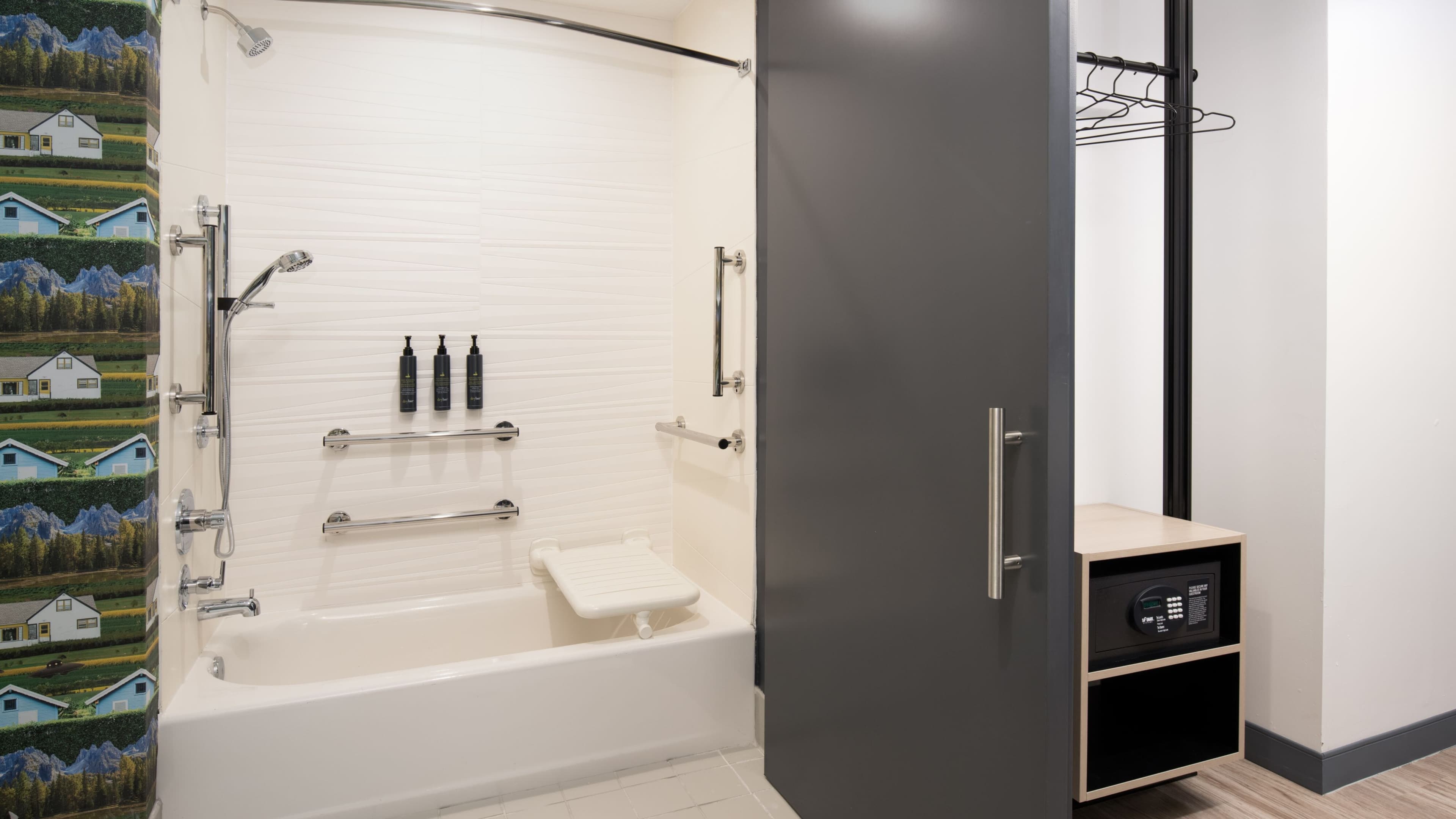 Aloft Sacramento Airport Natomas — 10