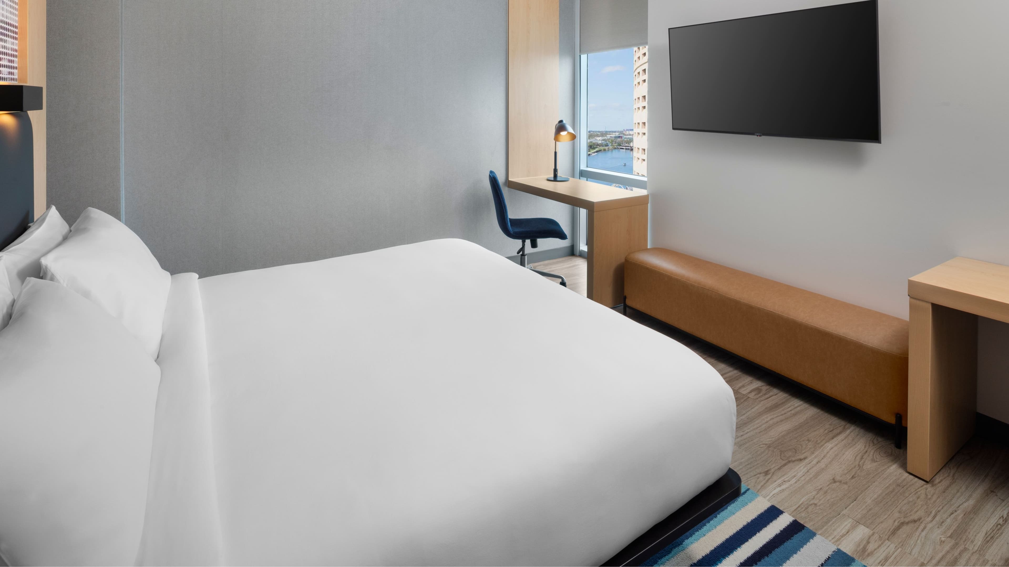 Aloft Tampa Downtown — 2