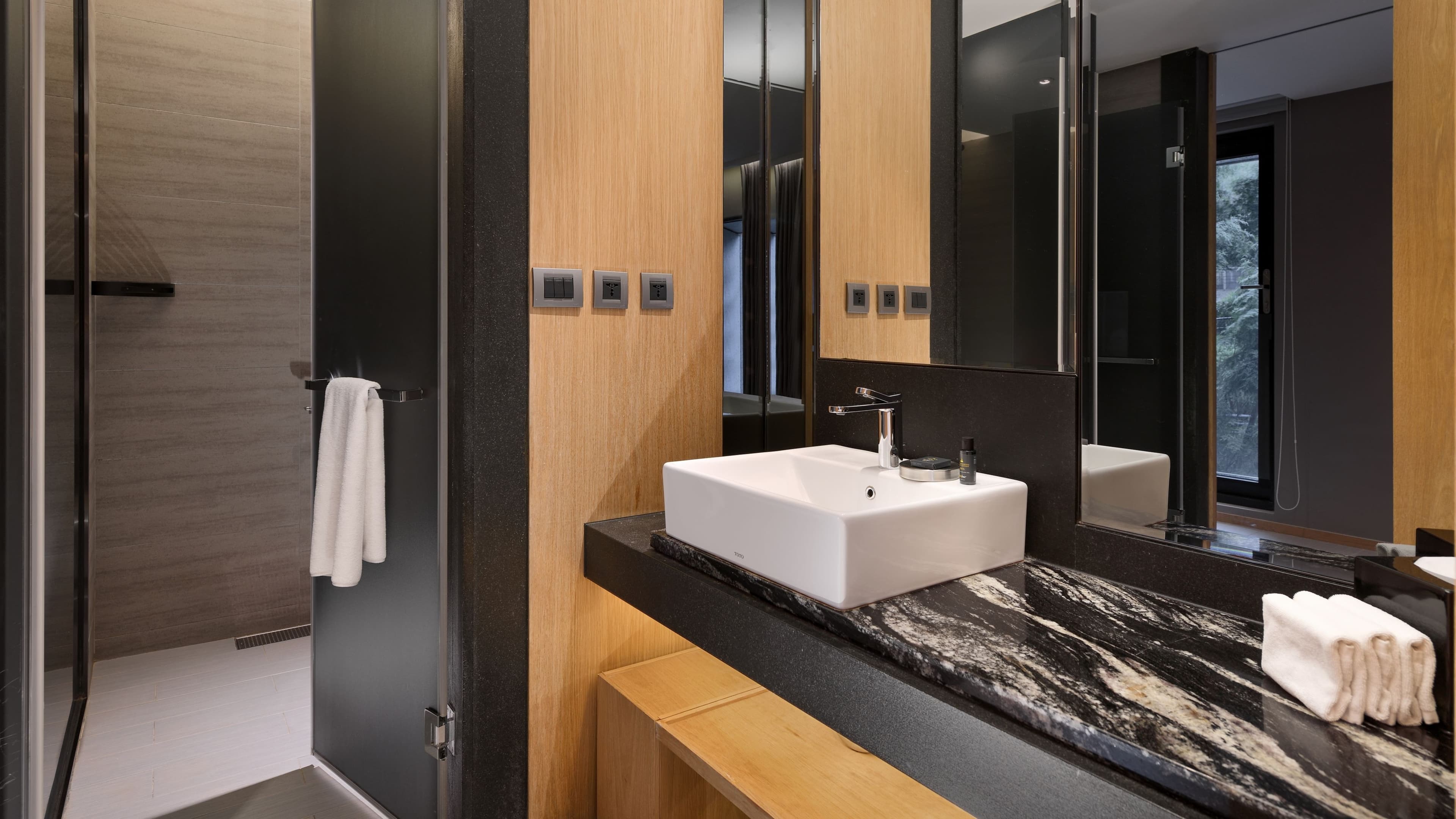 Aloft Taipei Zhongshan — 8