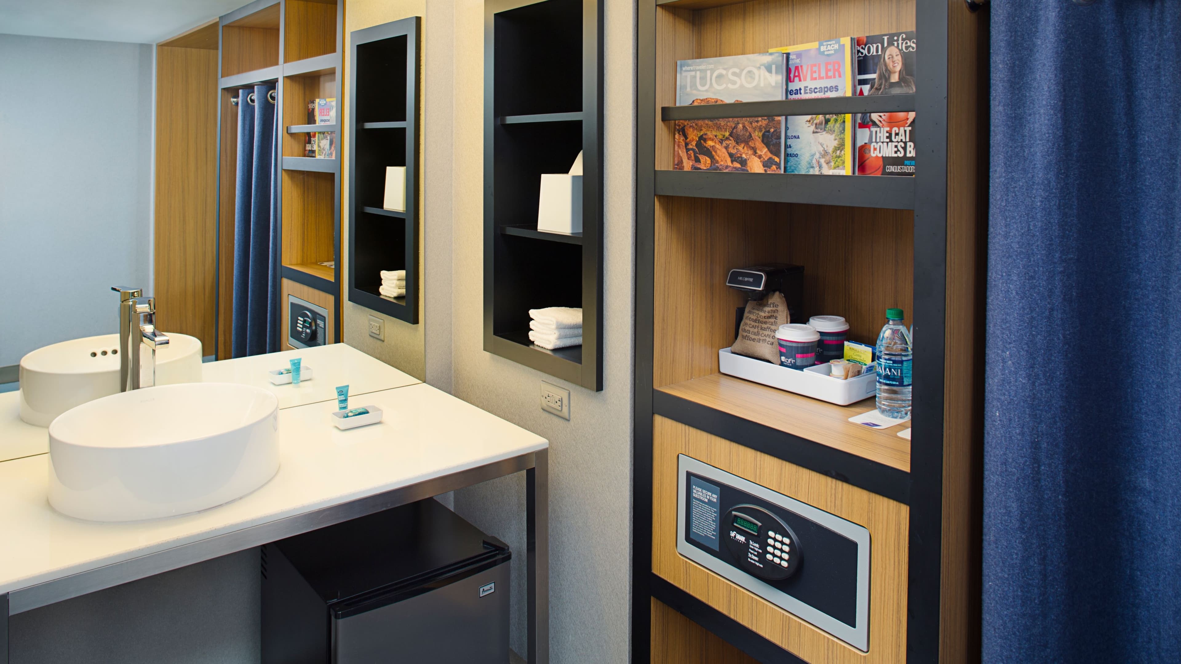 Aloft - Image 3