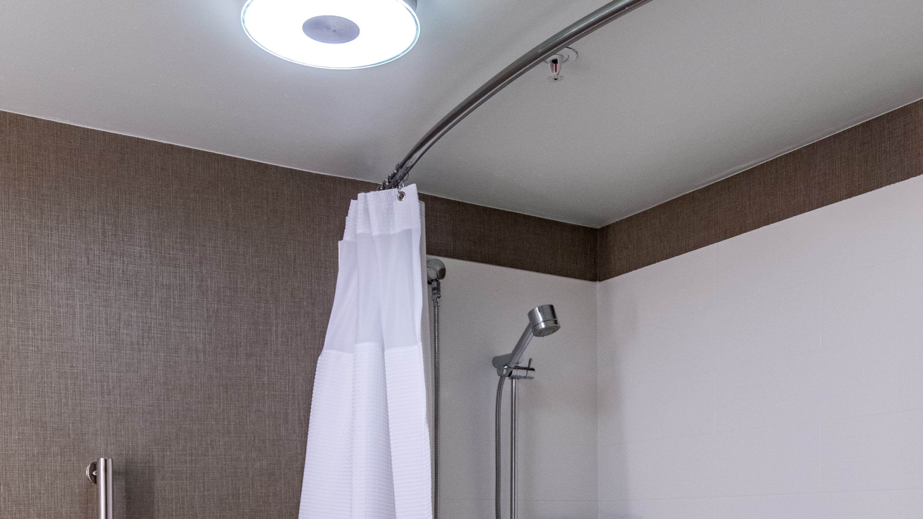 Suite - Image 15