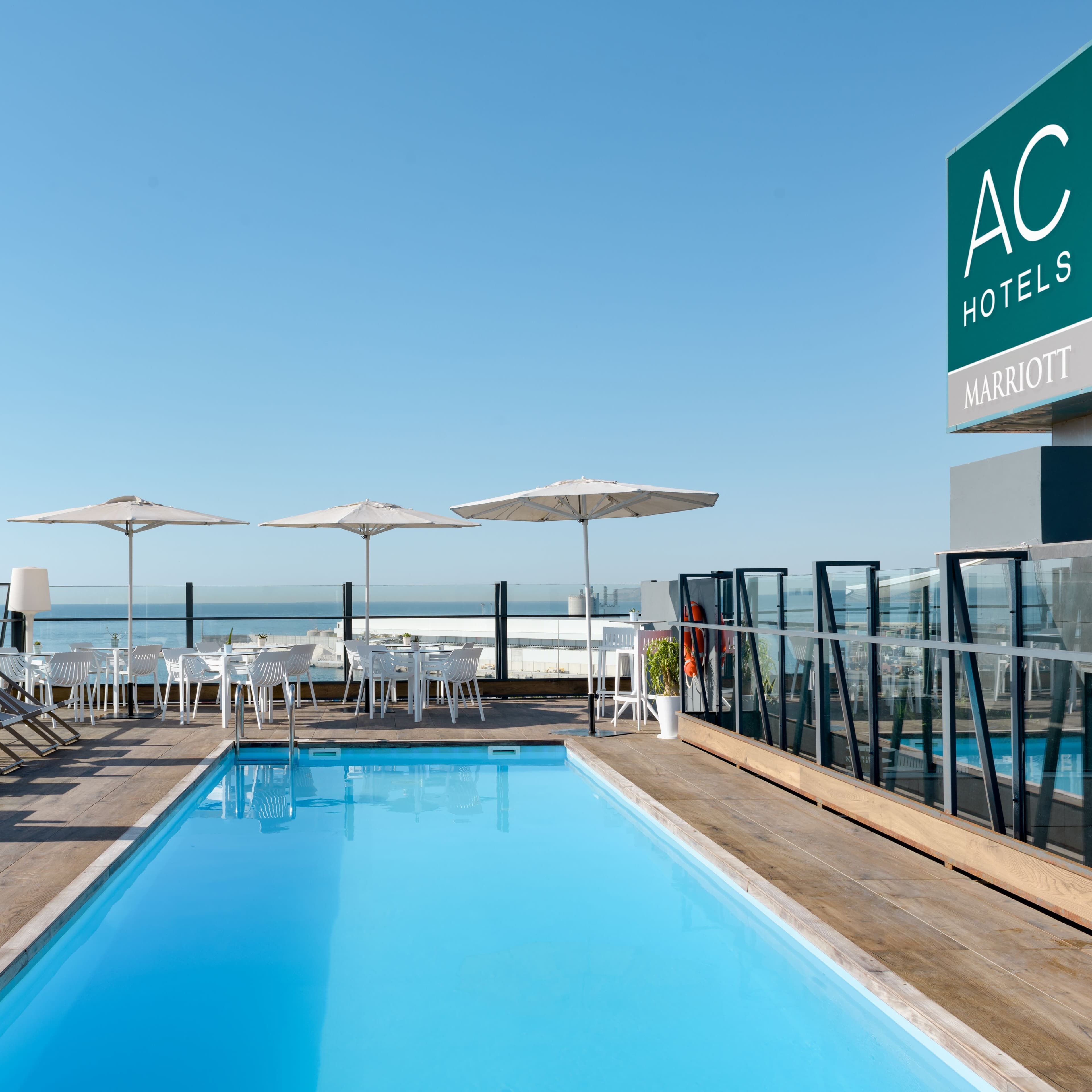 AC Hotel Alicante - Image 1