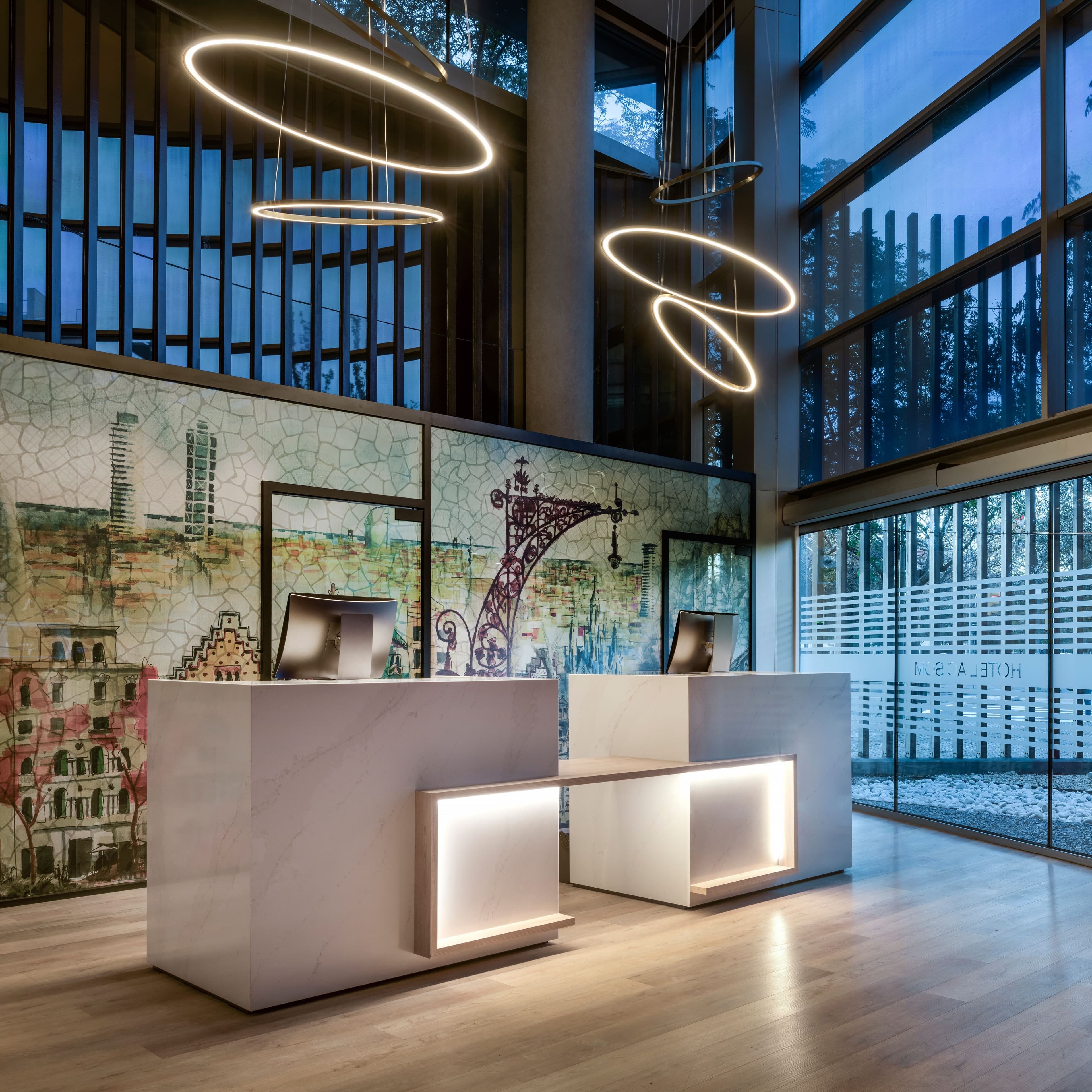 AC Hotel Som - Image 1