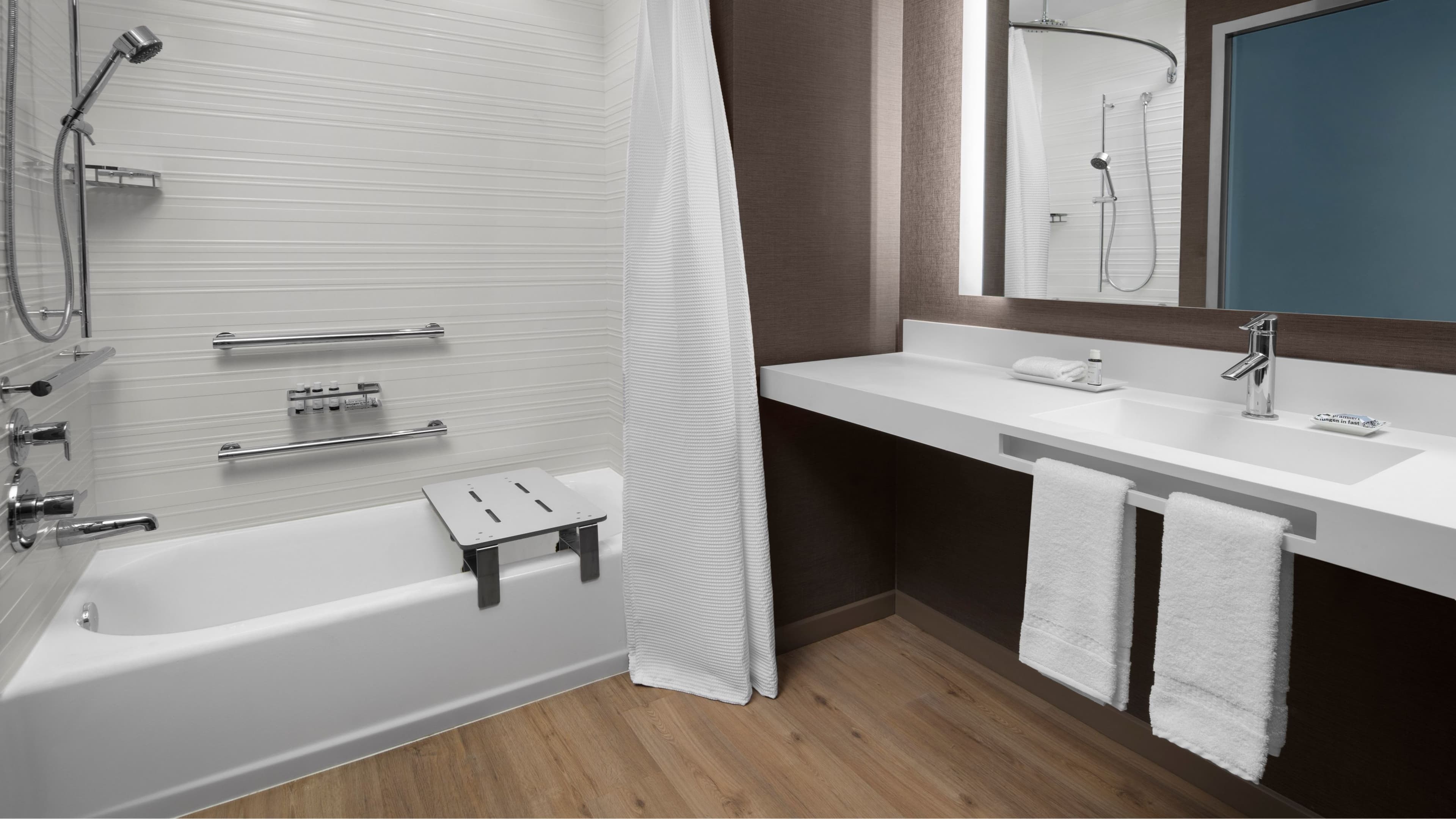 Staybridge Suites Columbus-Airport — 10