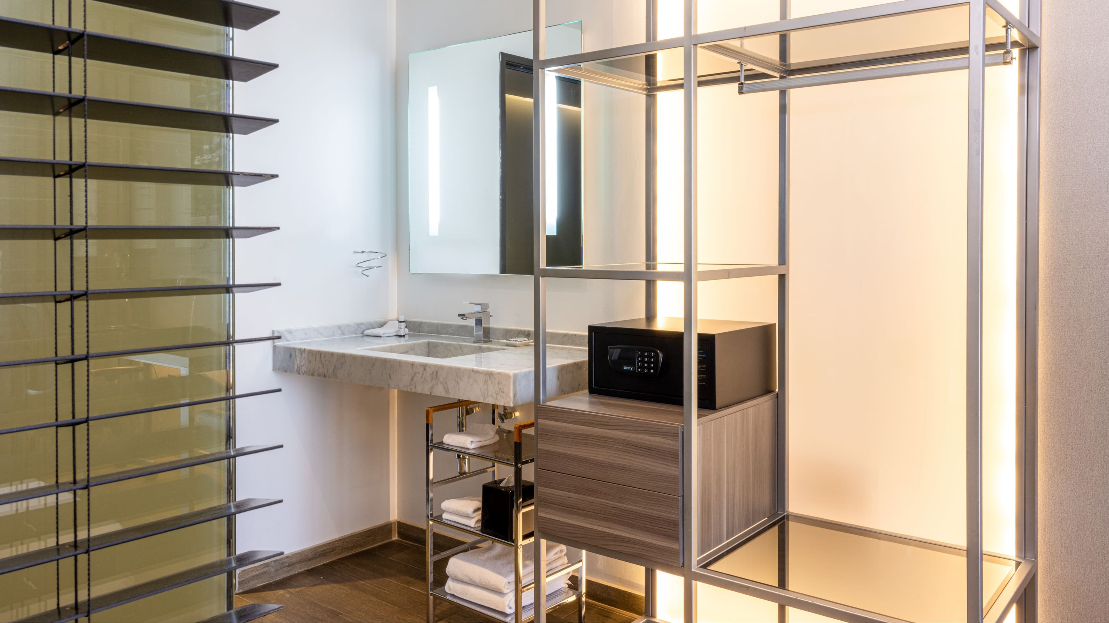 AC Hotel Guadalajara, Mexico - Image 3