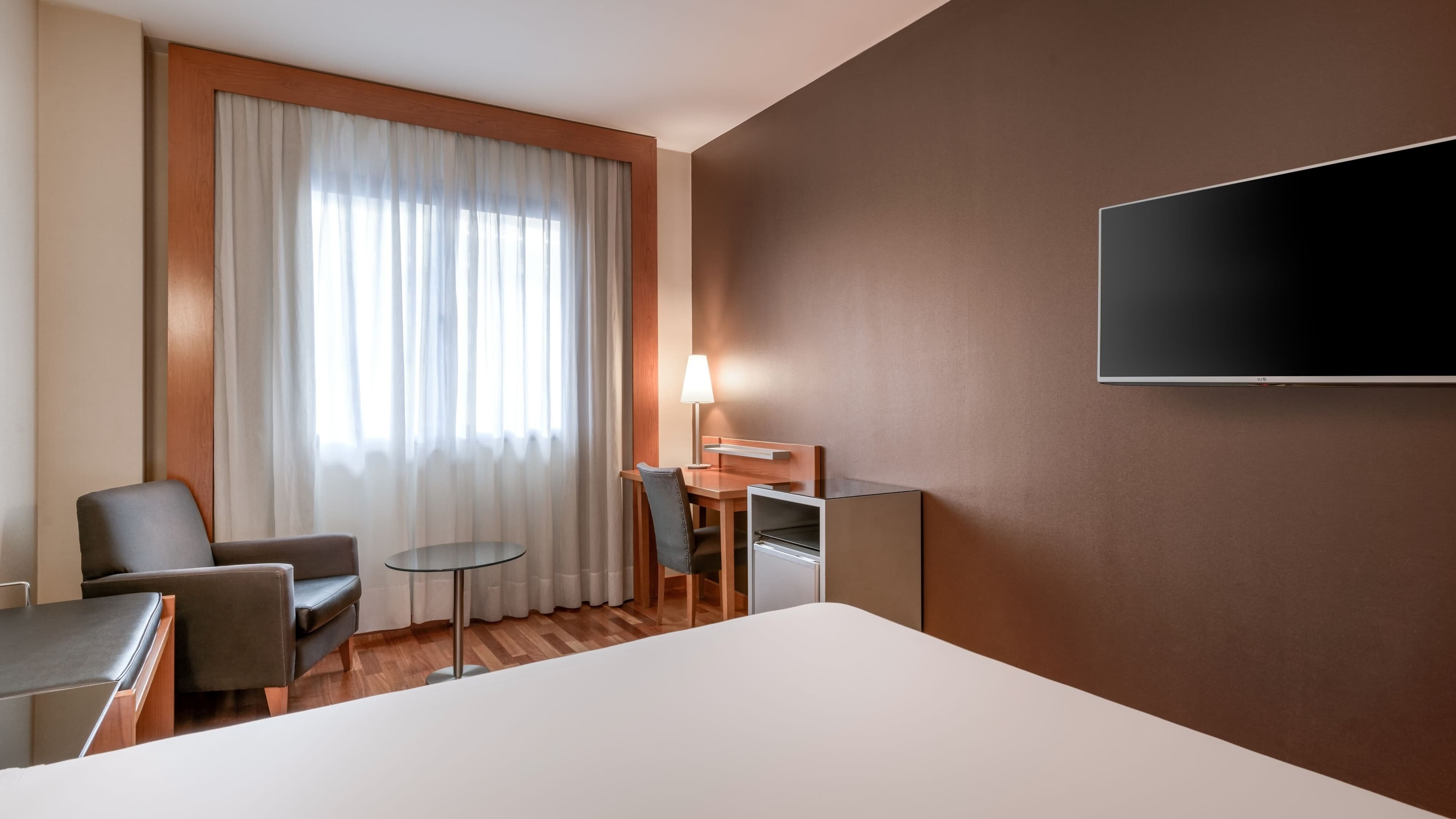 AC Hotel Leon San Antonio — 9