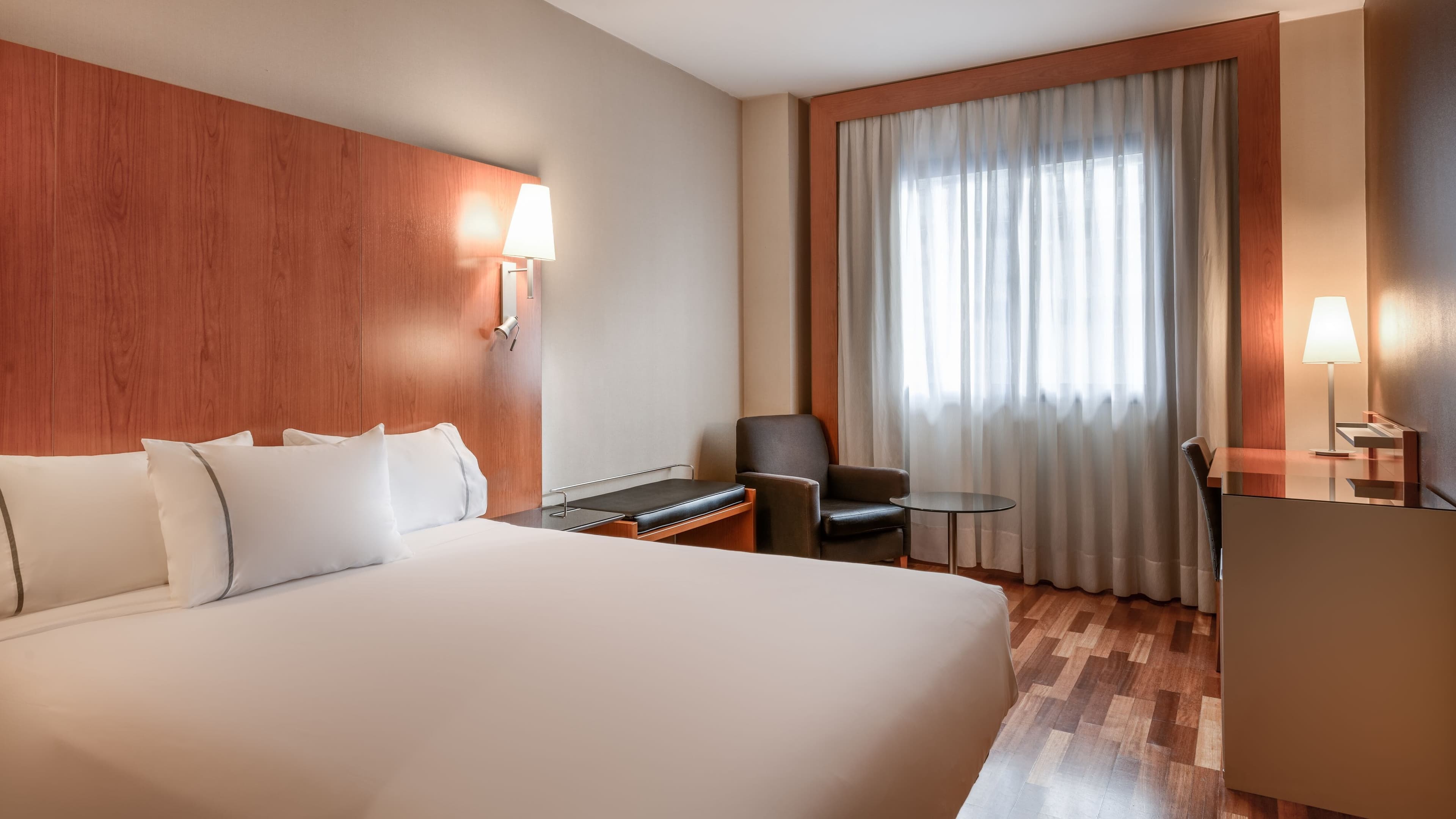 AC Hotel Leon San Antonio — 7