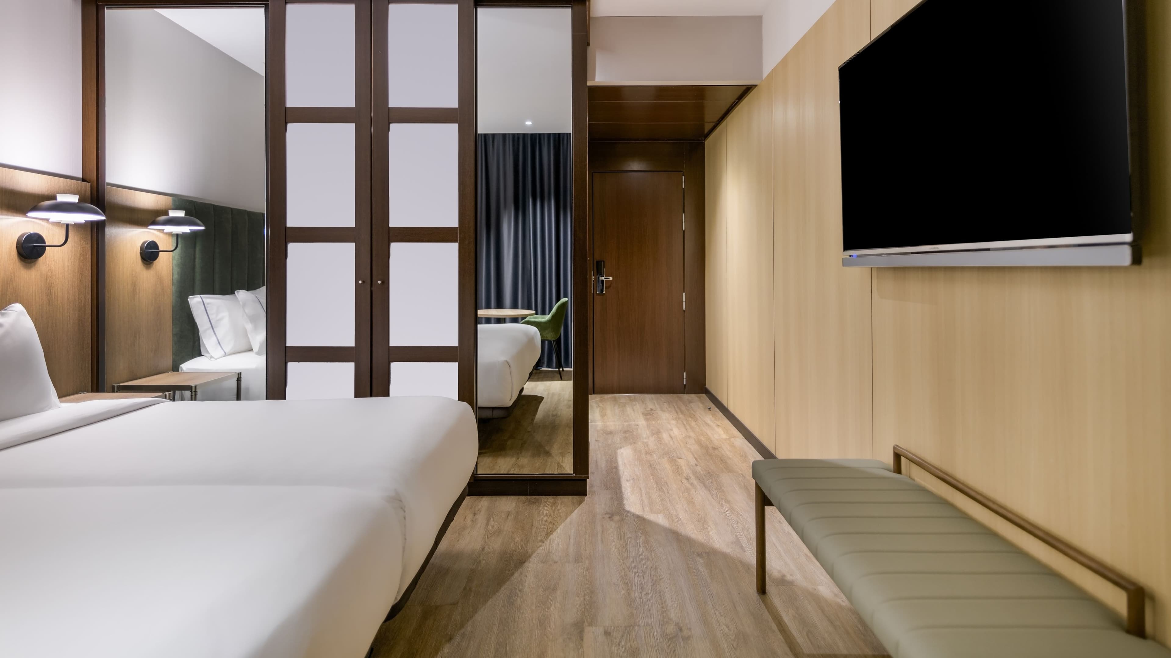 Standard Twin - Image 2