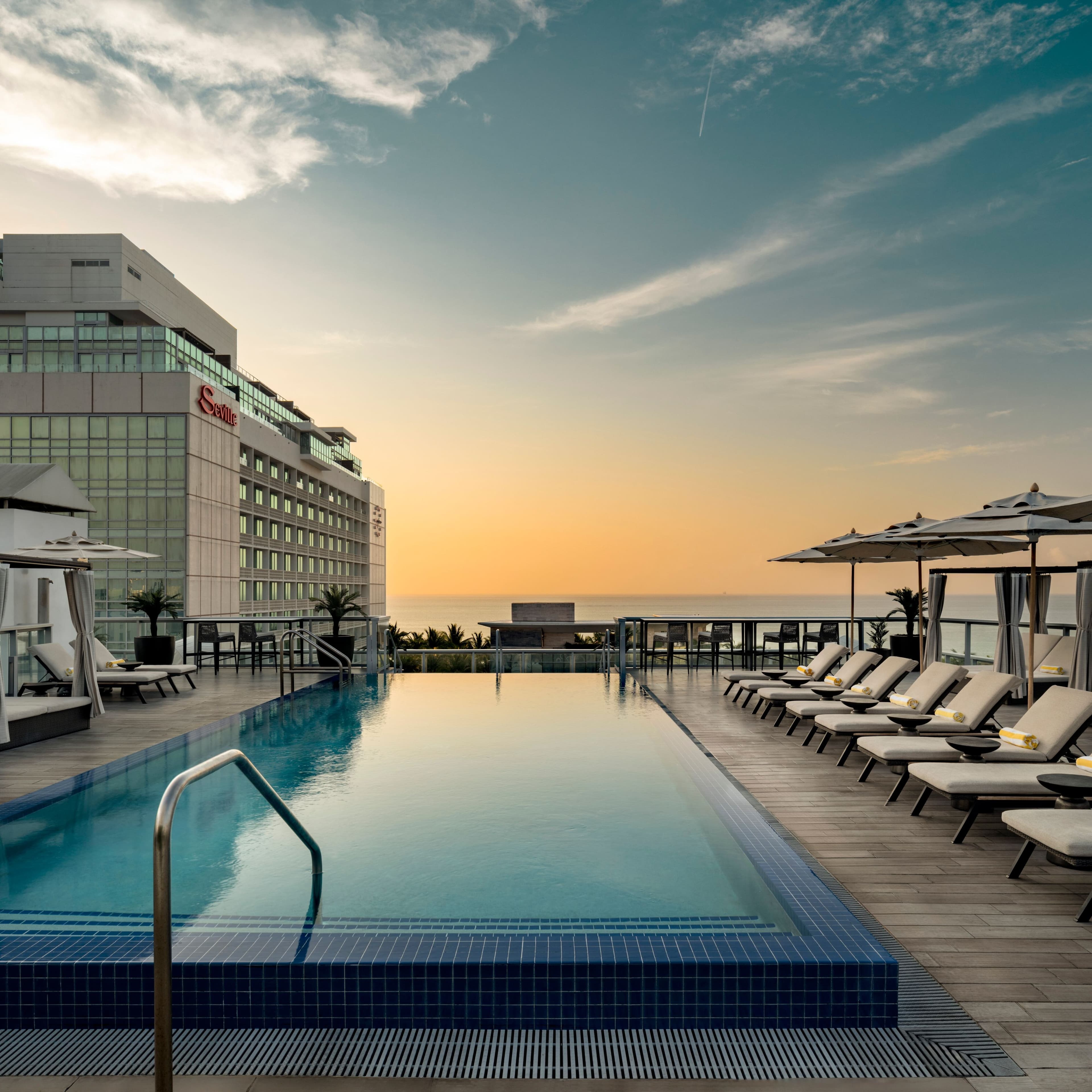 AC Hotel Miami Beach - Image 1