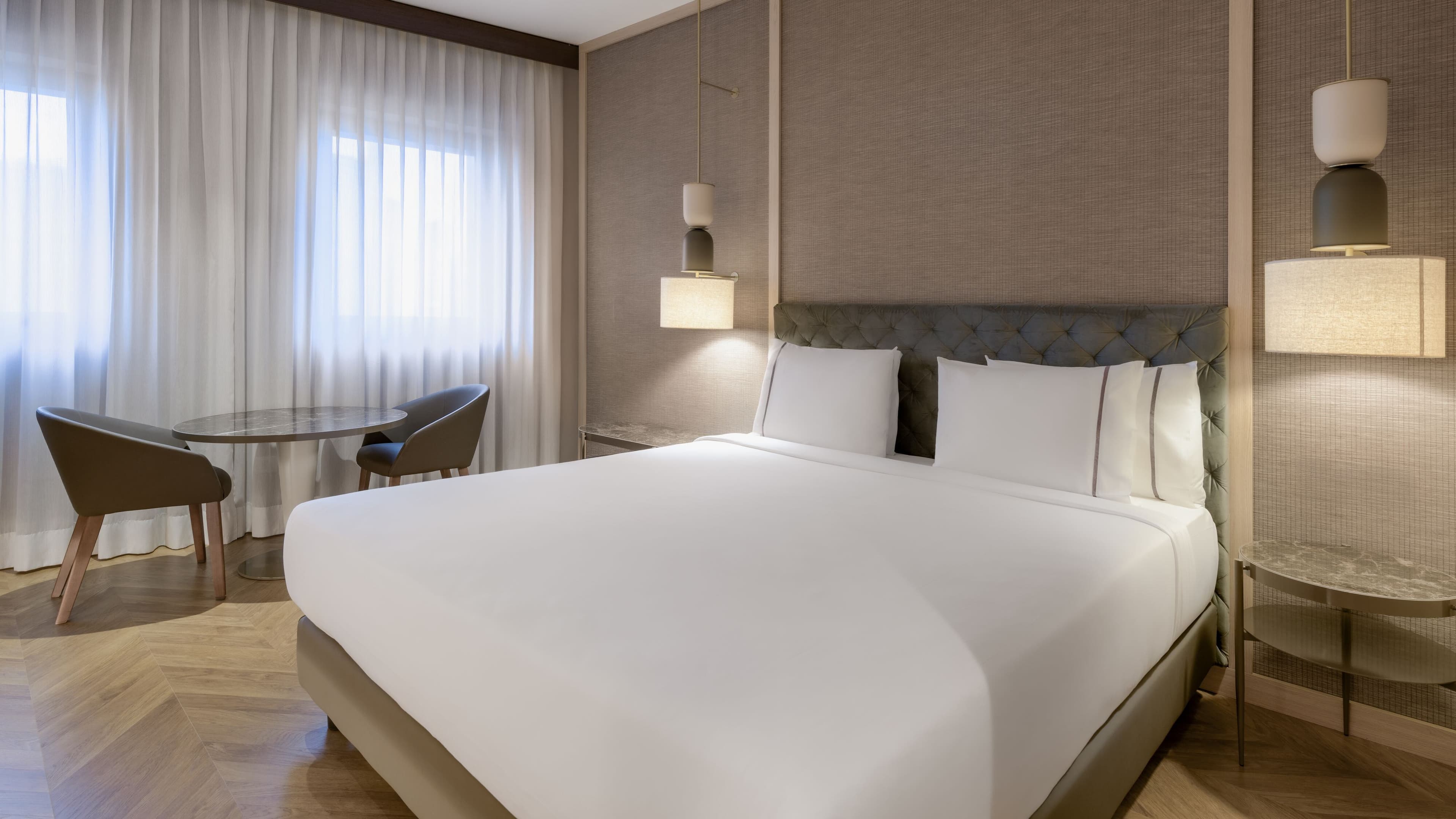 Standard King - Image 3