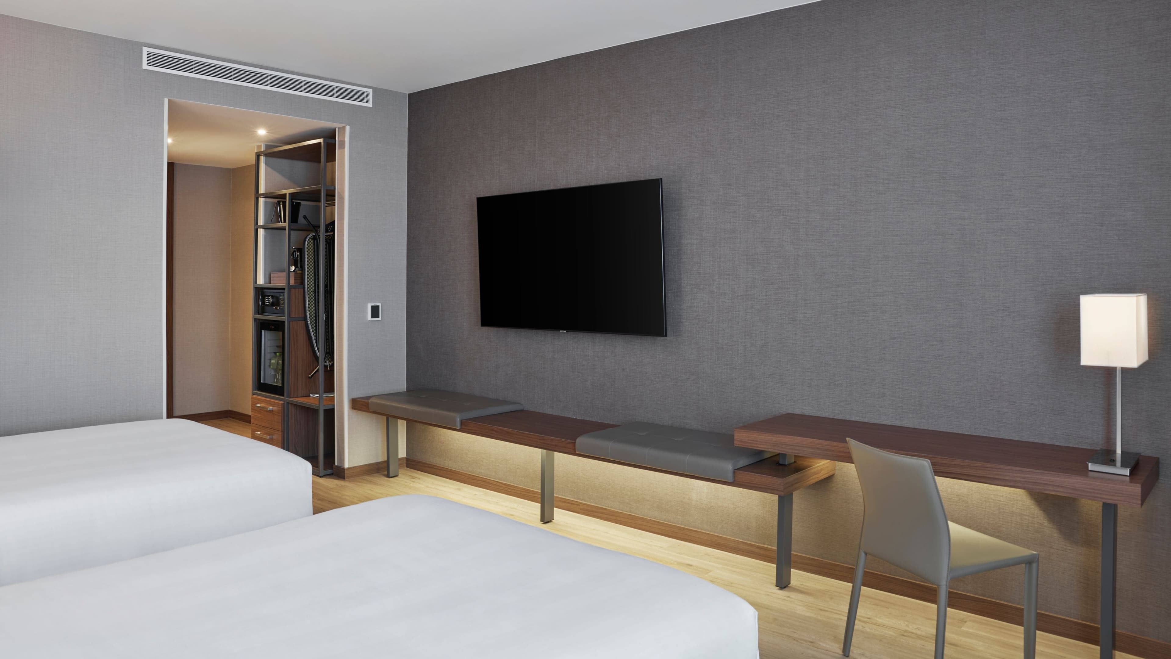 AC Hotel Saltillo - Image 4