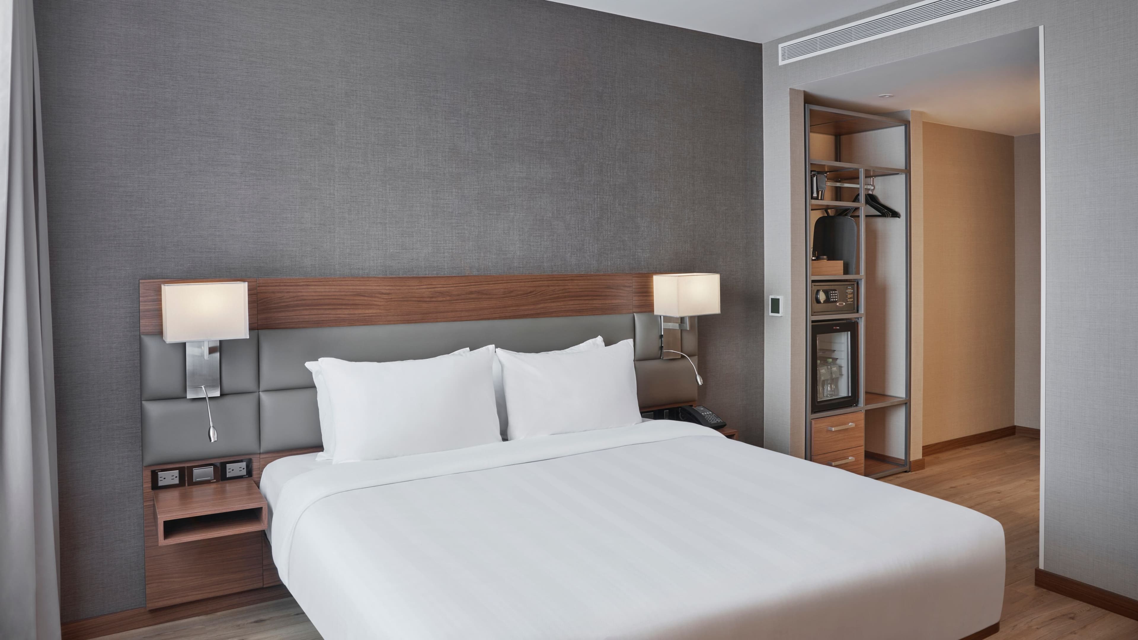 AC Guest Room King - Image 3