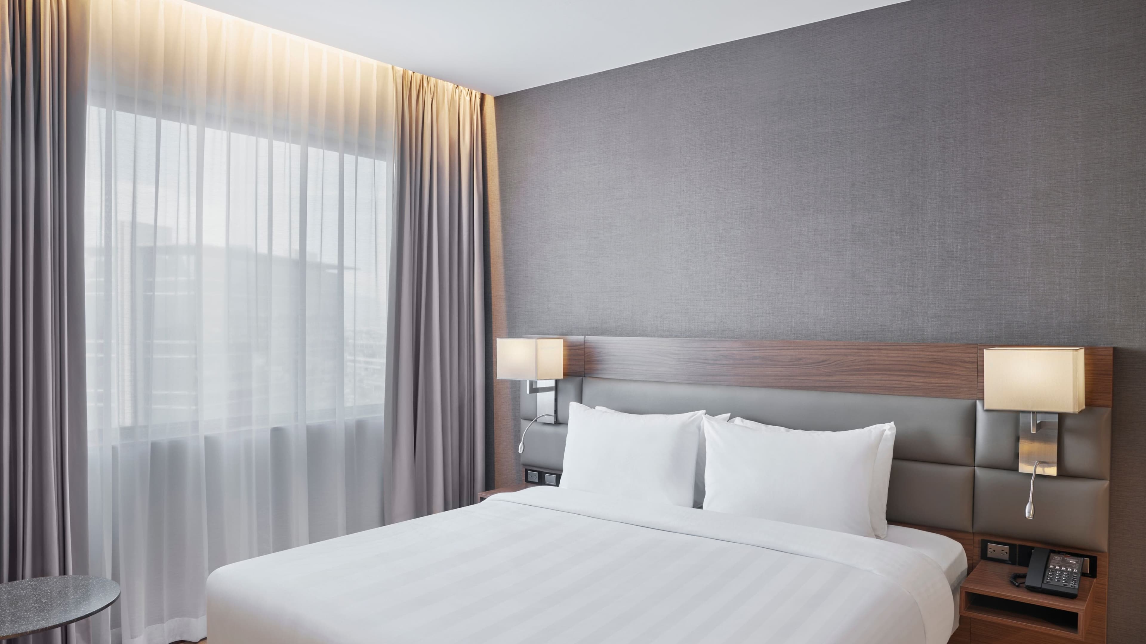 AC Guest Room King - Image 5