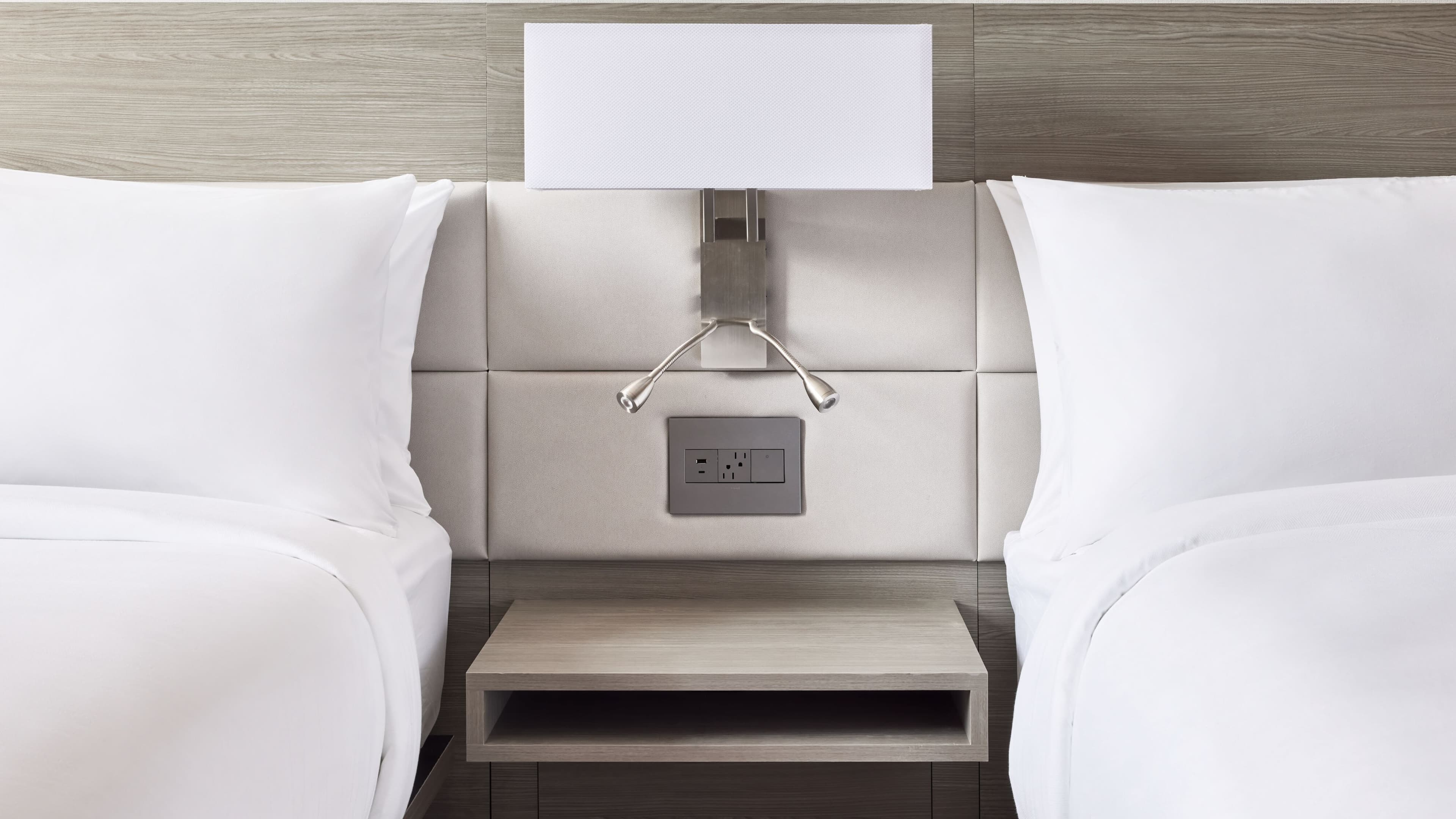 AC Hotel St. Louis Chesterfield — 8