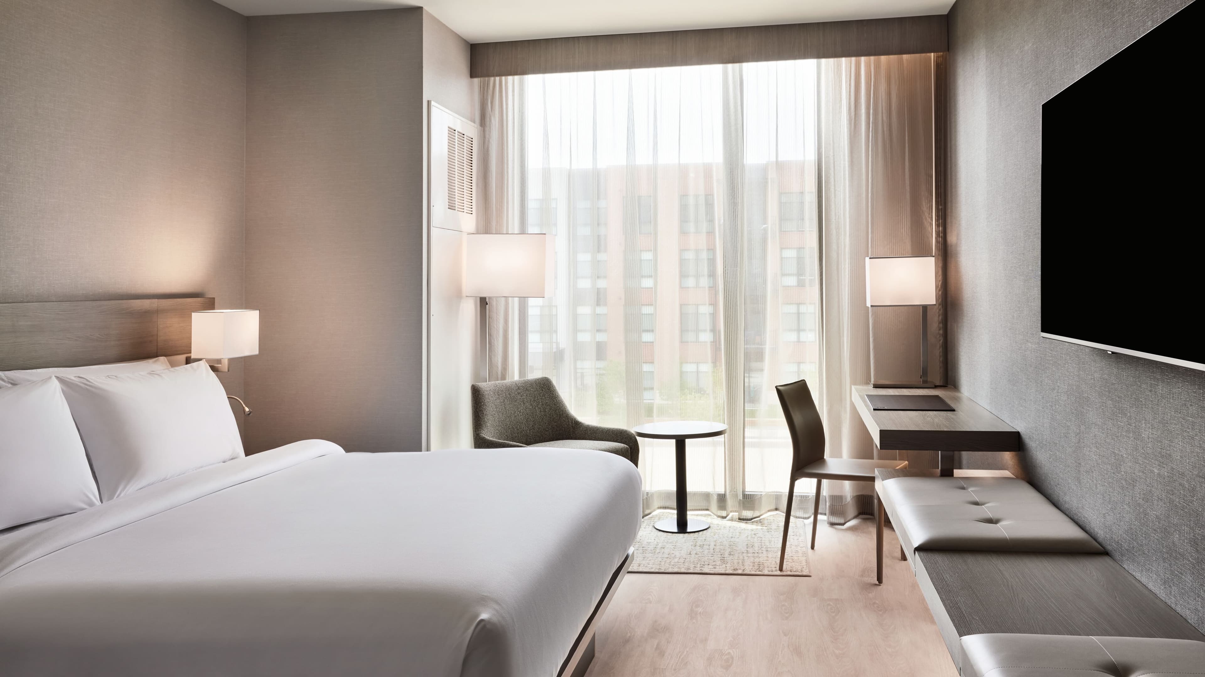AC Hotel St. Louis Chesterfield - Image 2