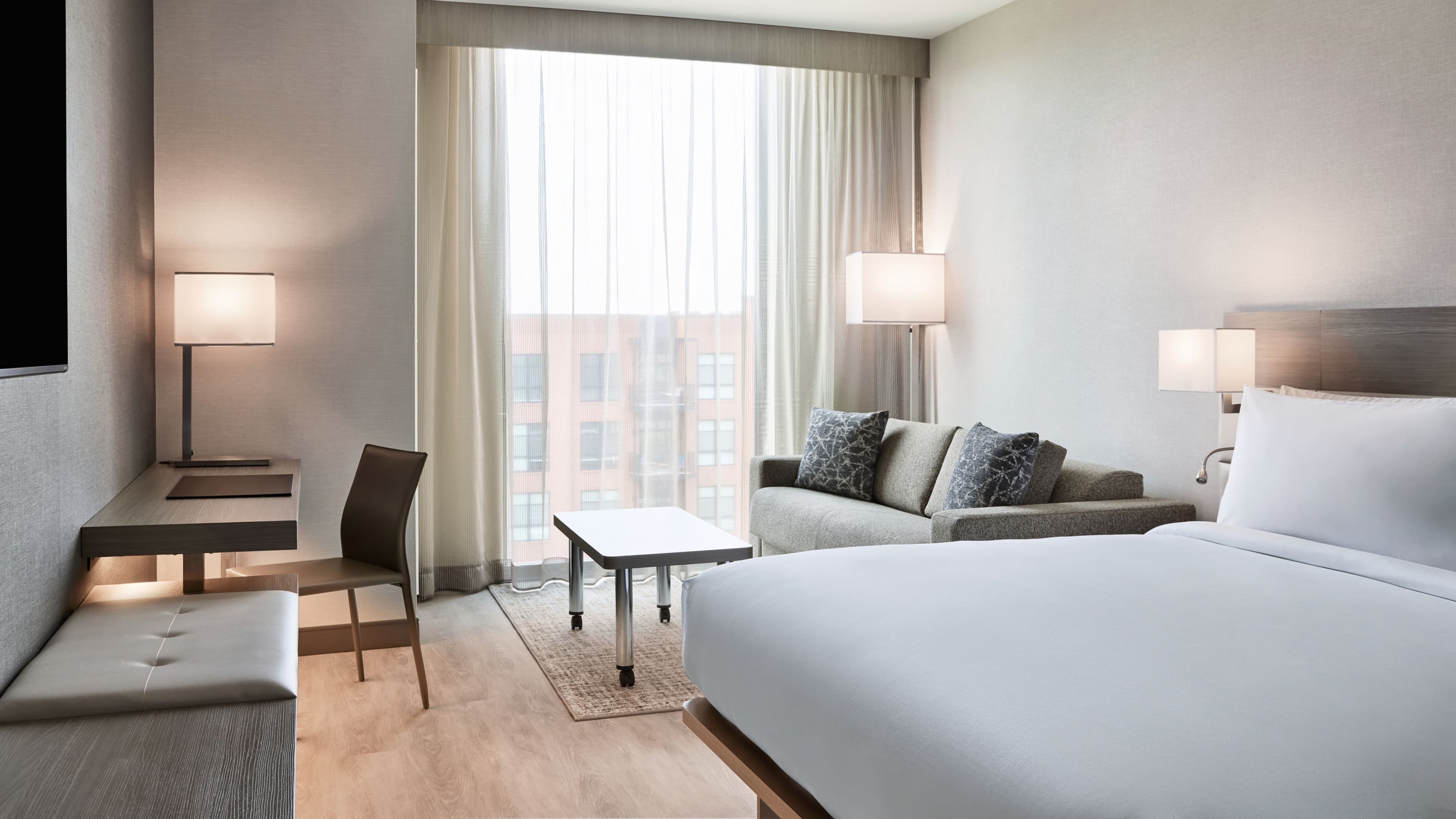 AC Hotel St. Louis Chesterfield - Image 4