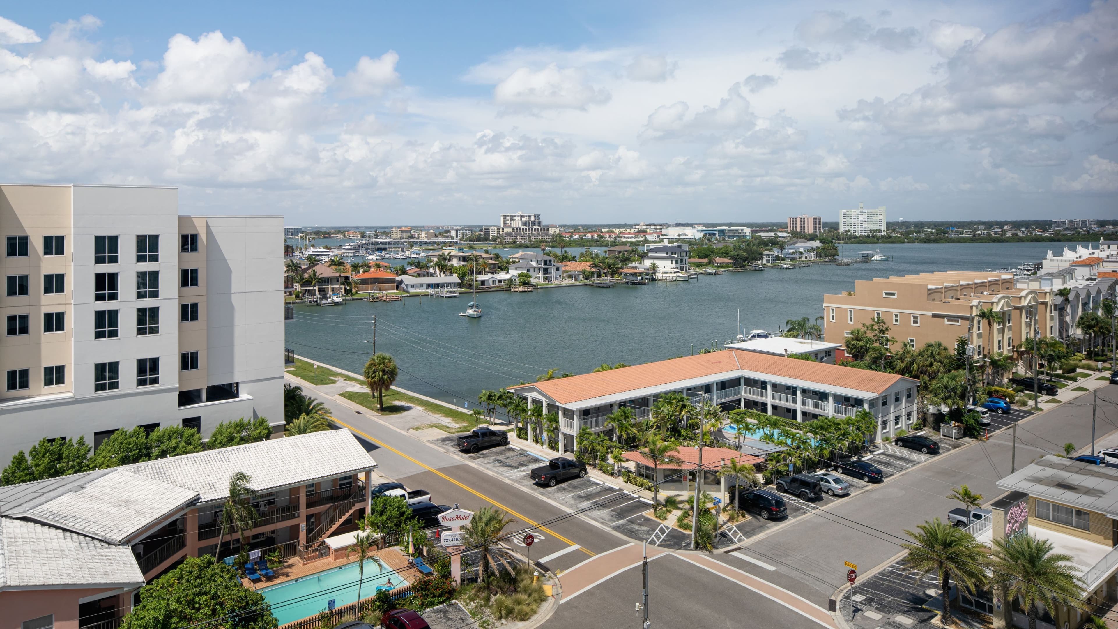 AC Hotel Clearwater Beach — 7