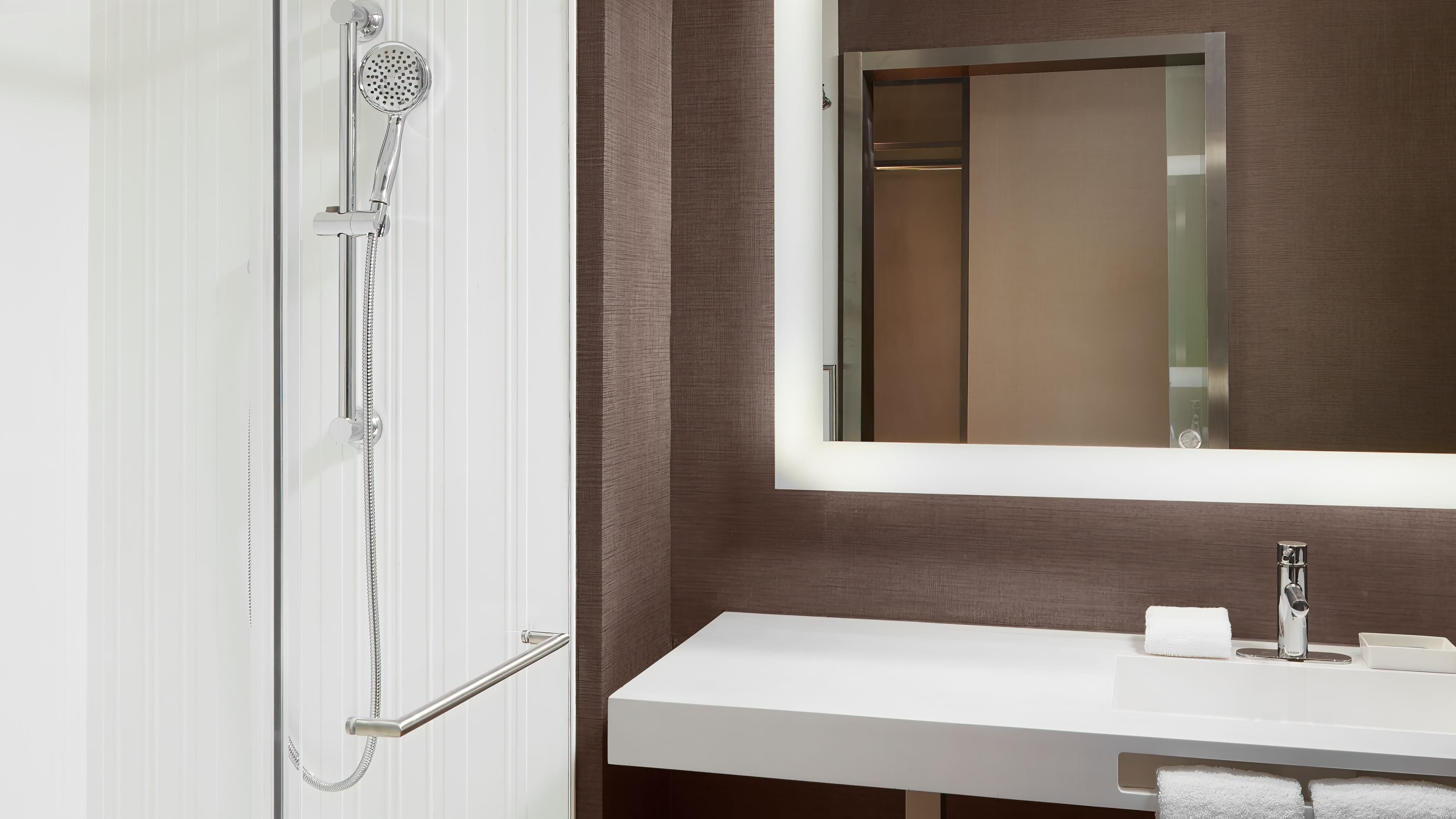 AC Hotel Reston - Image 5