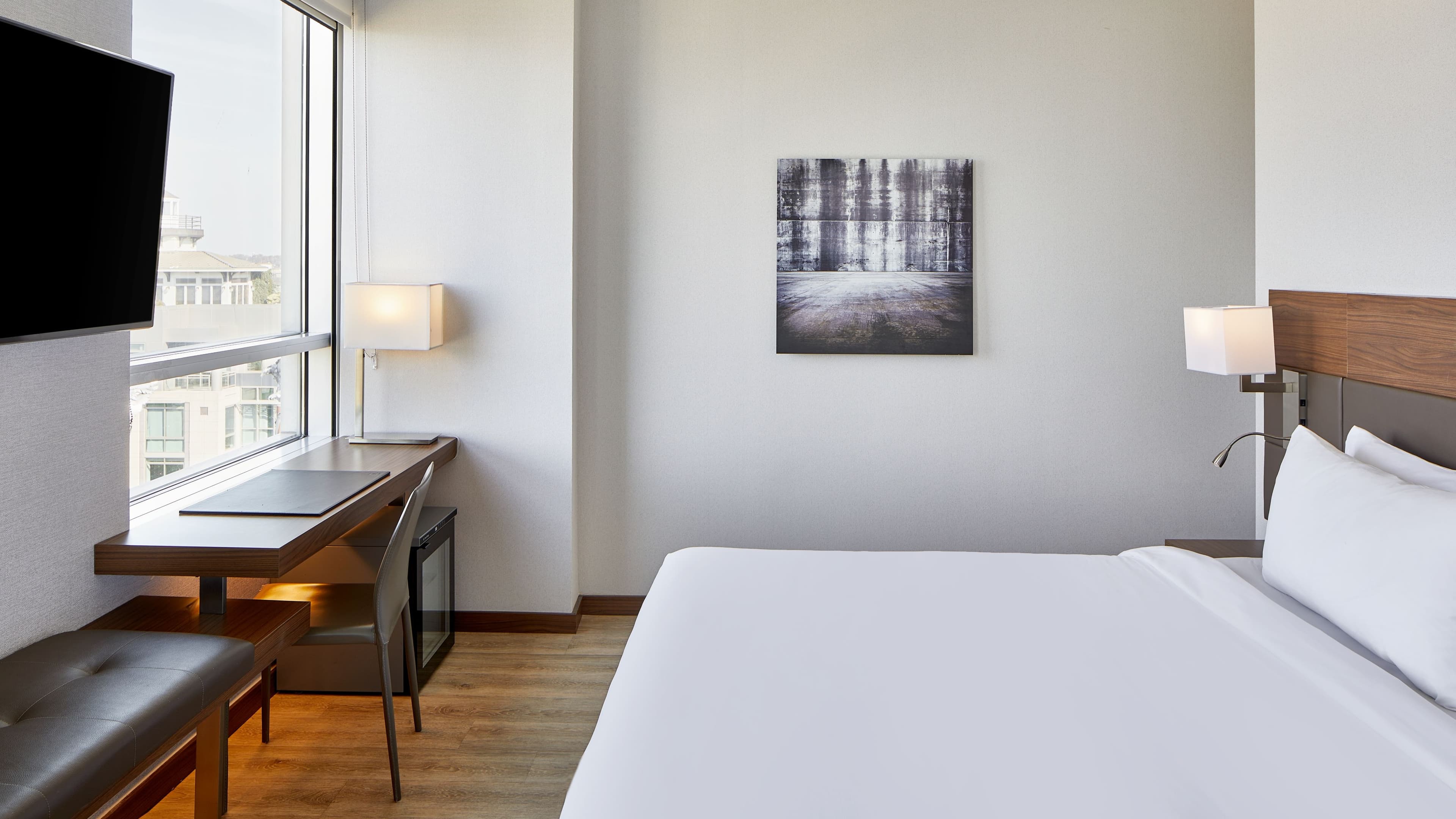 AC Hotel National Harbor Washington, DC Area — 28