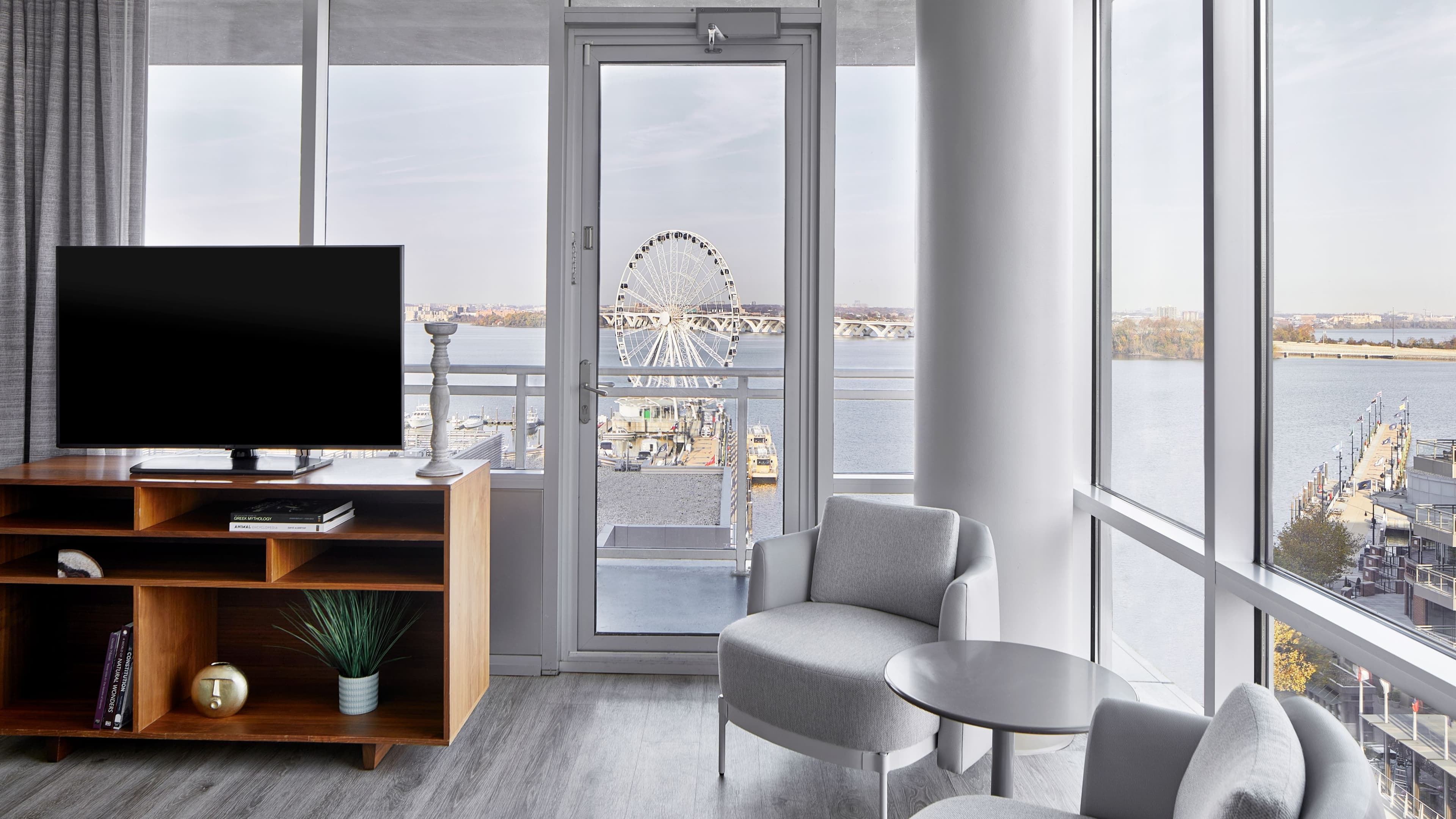 AC Hotel National Harbor Washington, DC Area — 43
