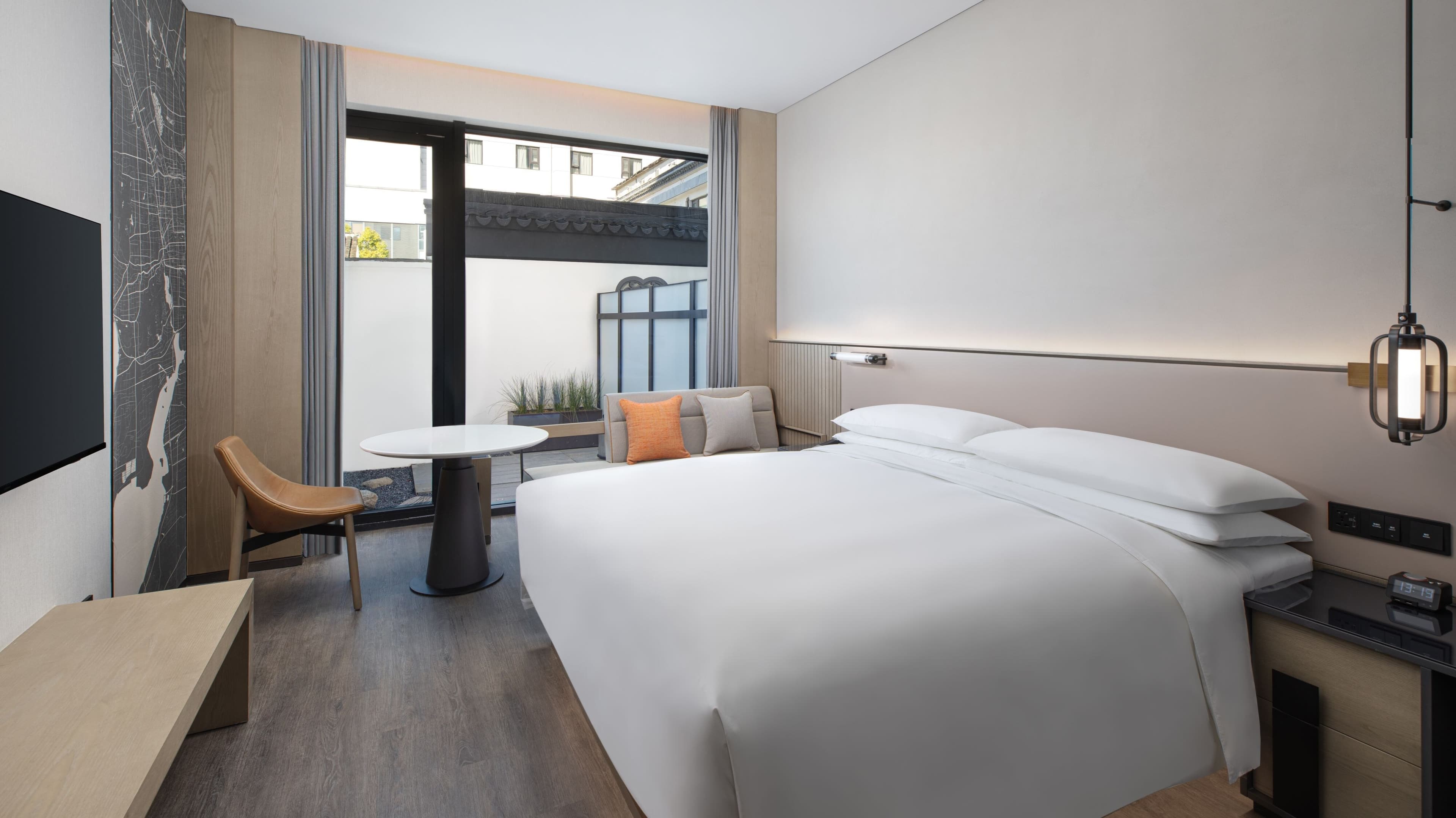 AC Hotel Suzhou China - Image 2