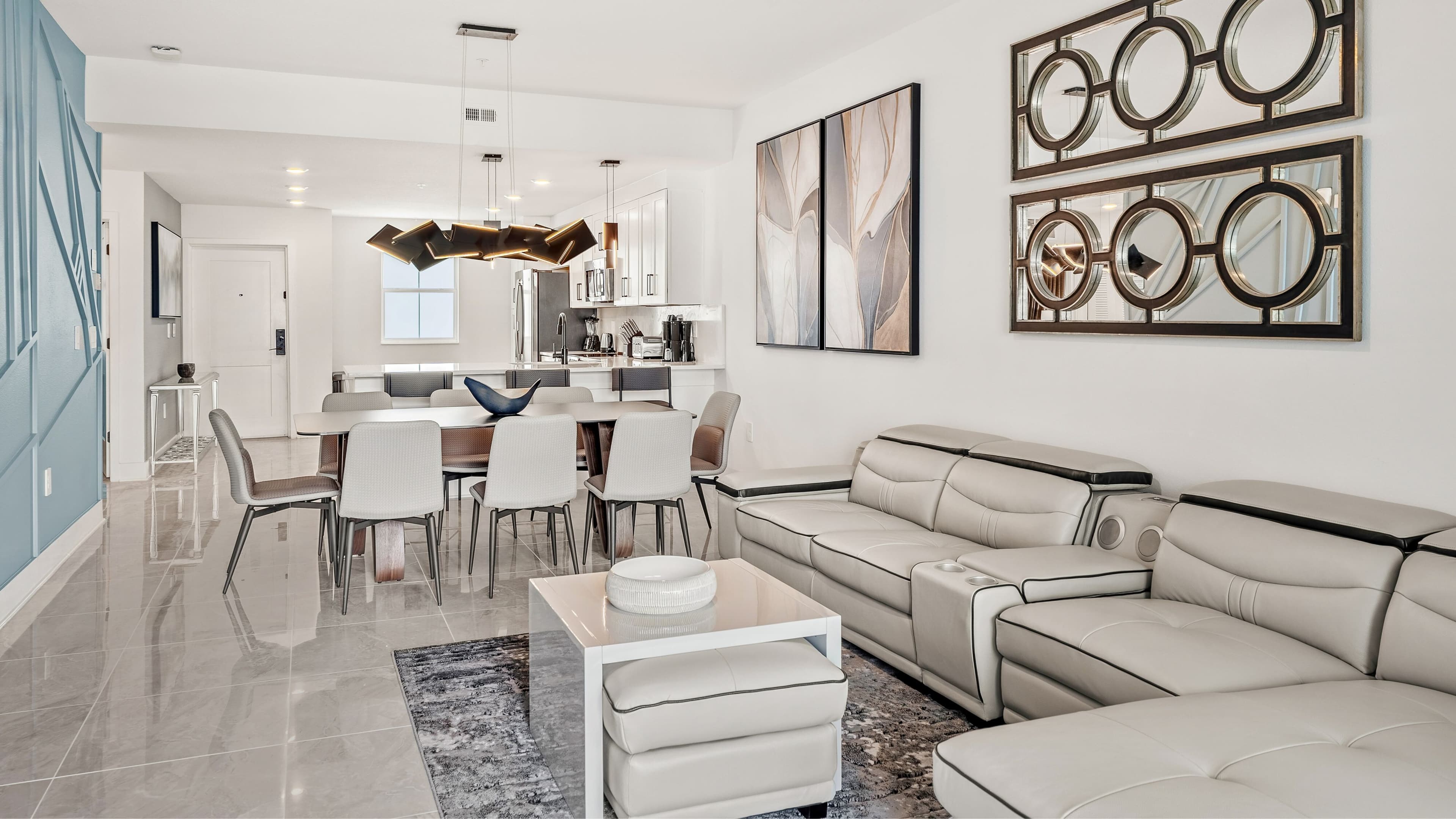 Villatel Orlando Resort, Apartments by Marriott Bonvoy - Image 2
