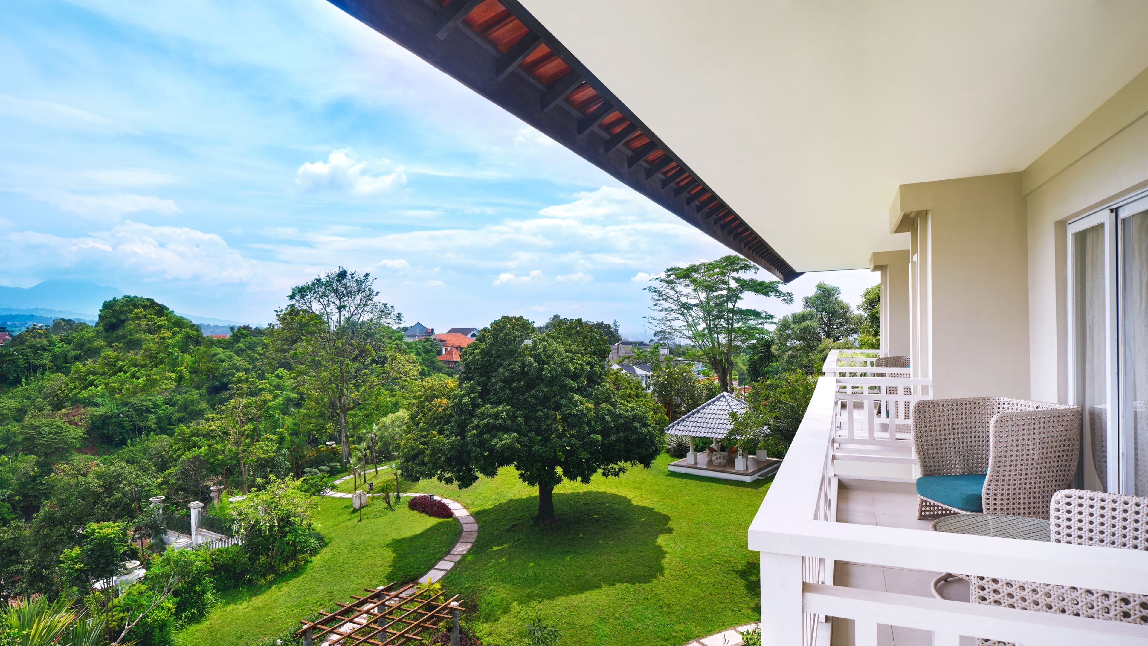 Sheraton Bandung Hotel & Towers - Image 3