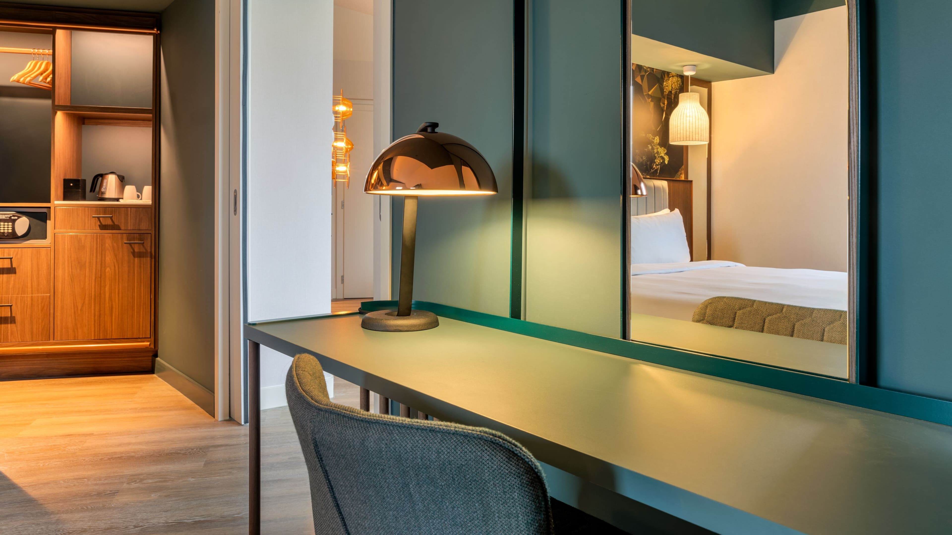 Renaissance Amsterdam Hotel — 71