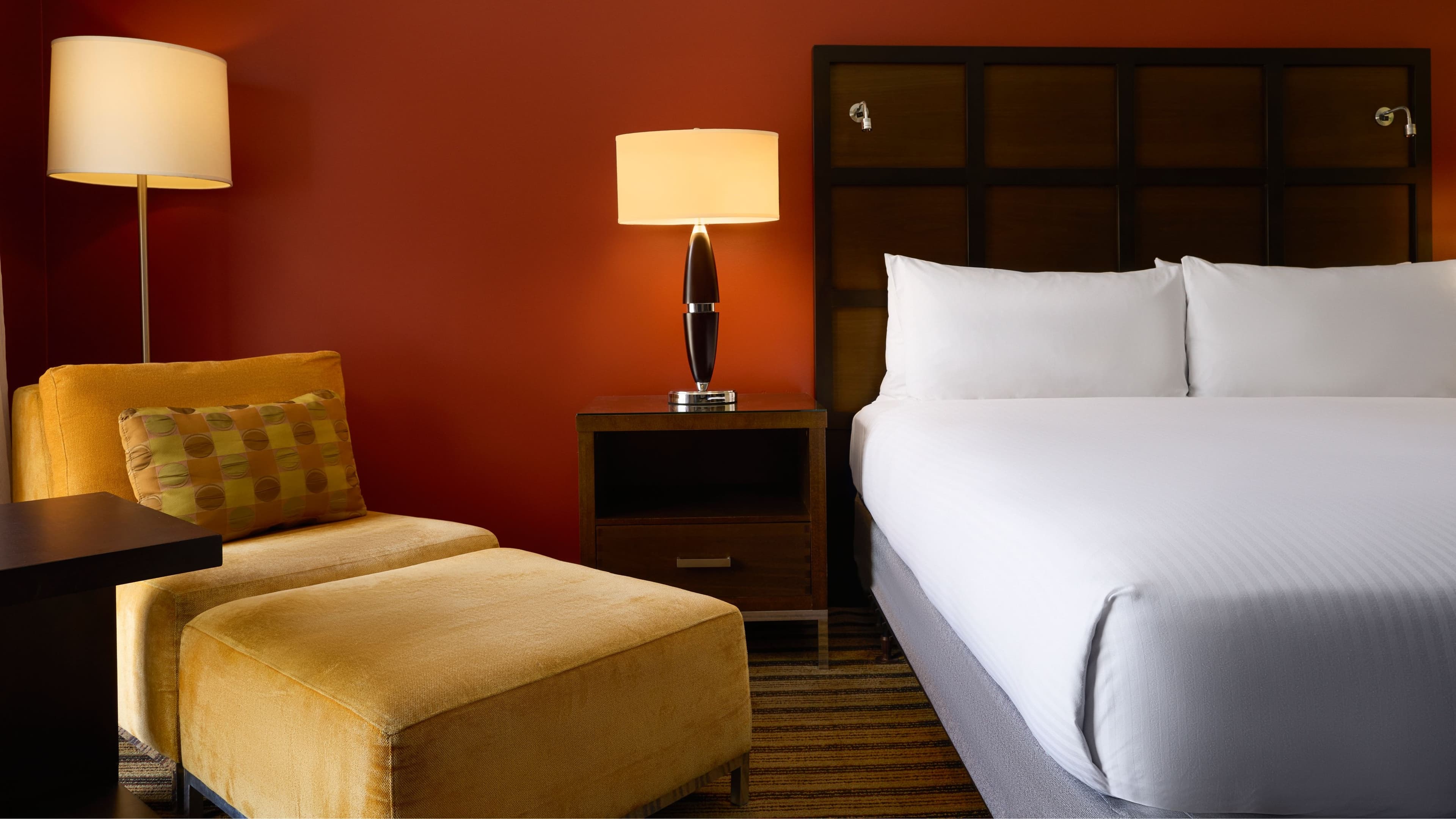 Renaissance Caracas La Castellana Hotel — 11