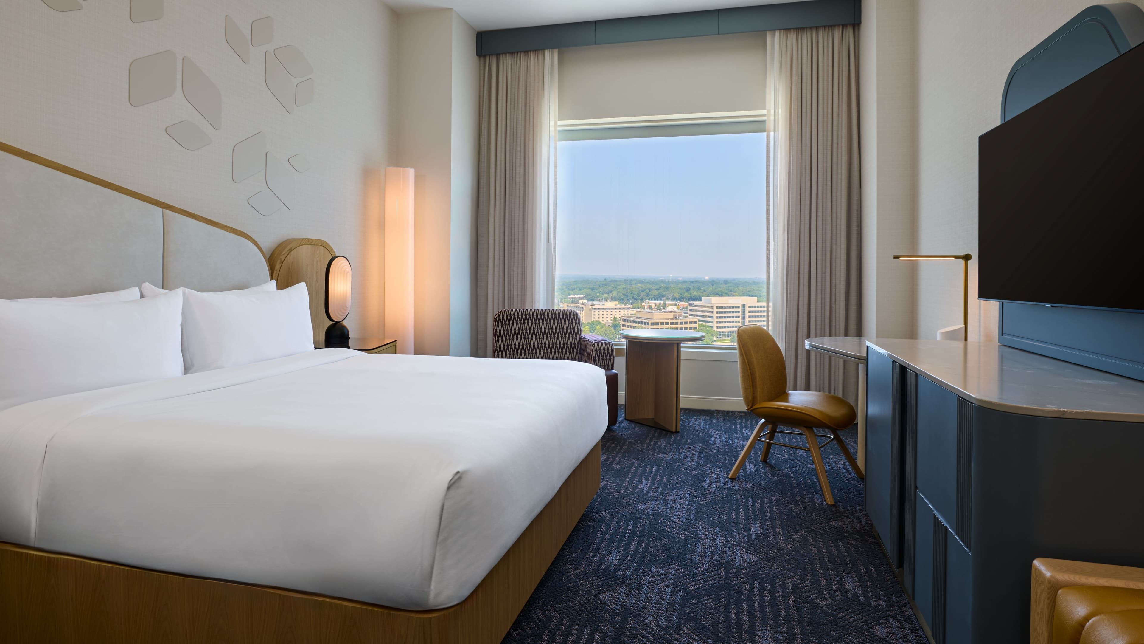 Renaissance Schaumburg Convention Center Hotel — 14