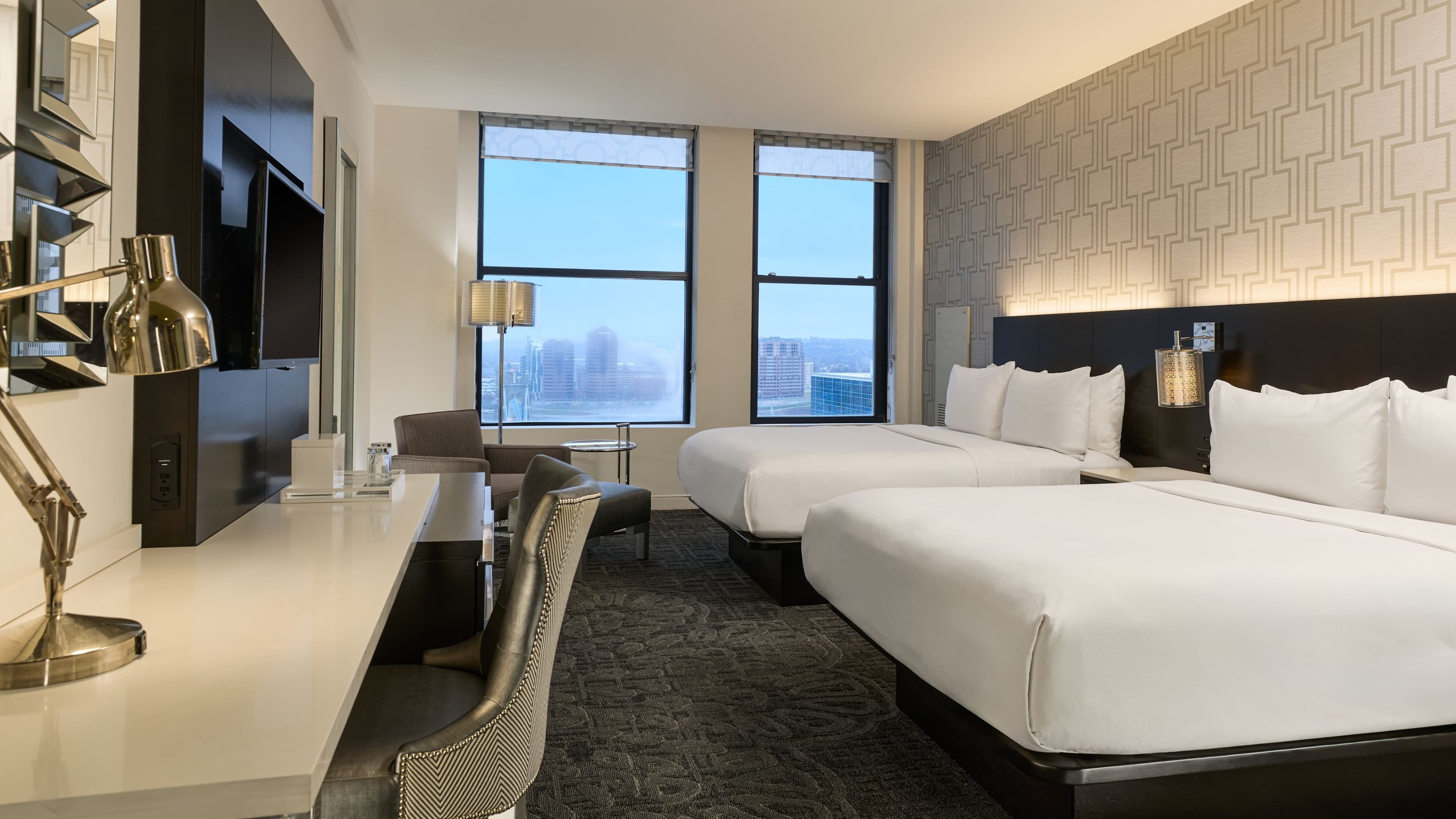 Renaissance Cincinnati Downtown Hotel — 17