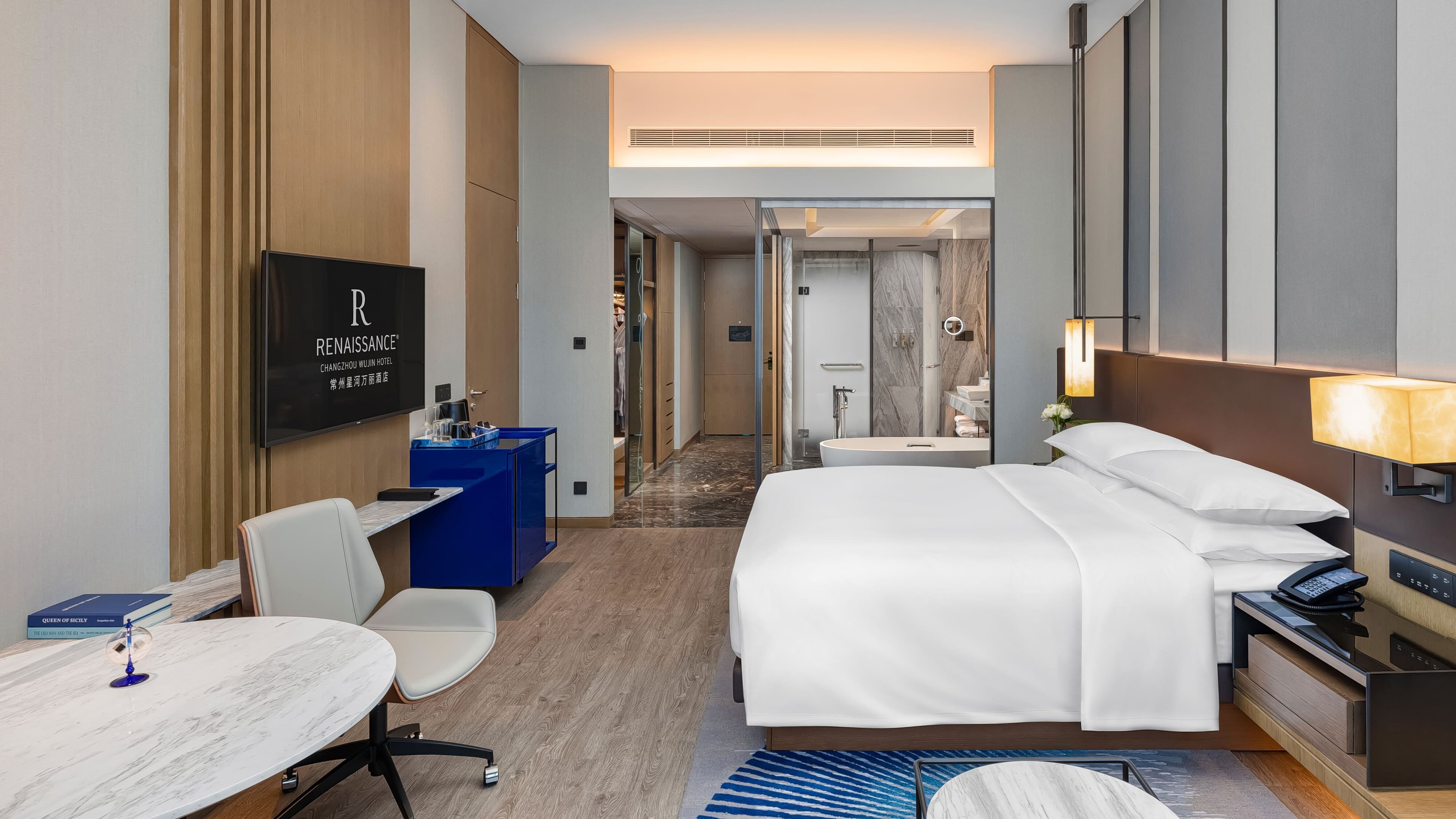 Renaissance Changzhou Wujin Hotel - Image 3