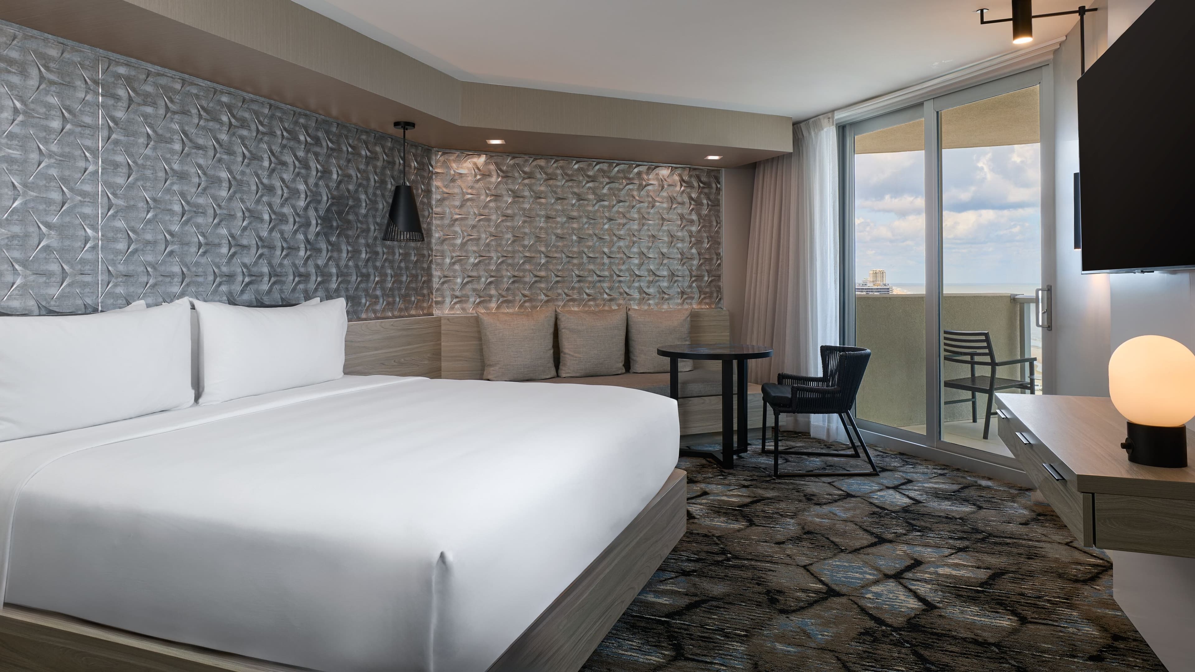 Renaissance Daytona Beach Oceanfront Hotel — 25