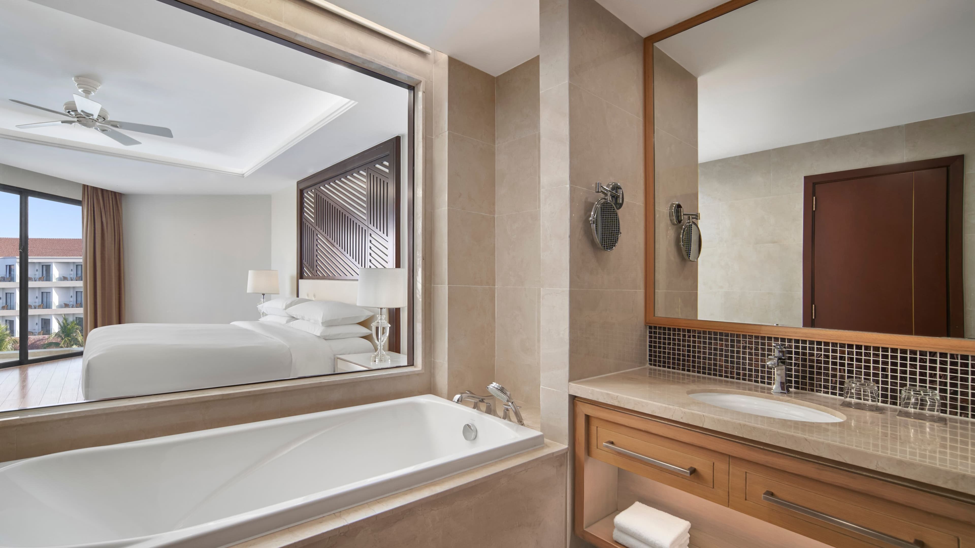 InterContinental Danang Sun Peninsula Resort — 9