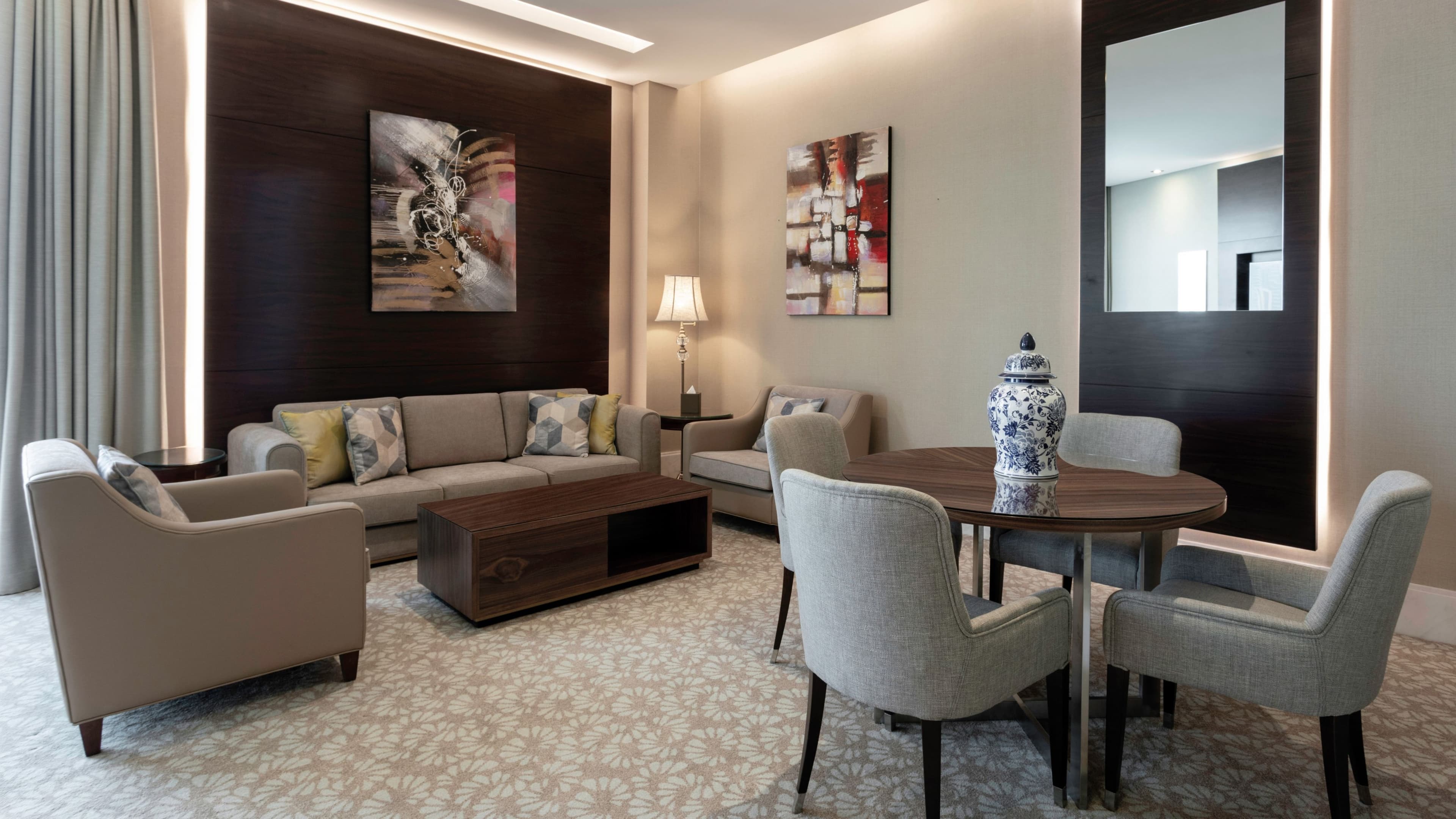 Renaissance Business Bay Hotel, Dubai — 30