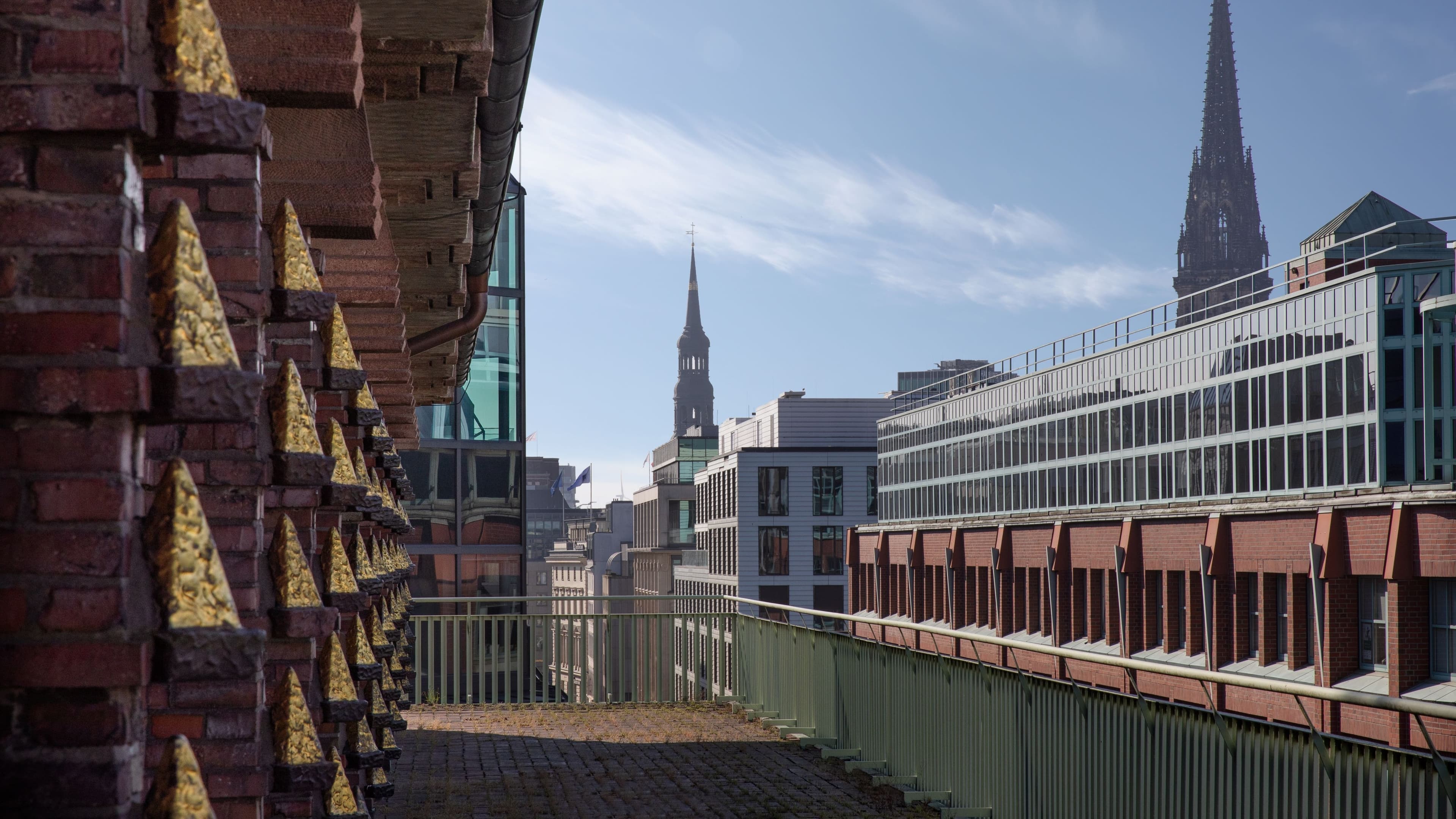 Renaissance Hamburg Hotel — 21