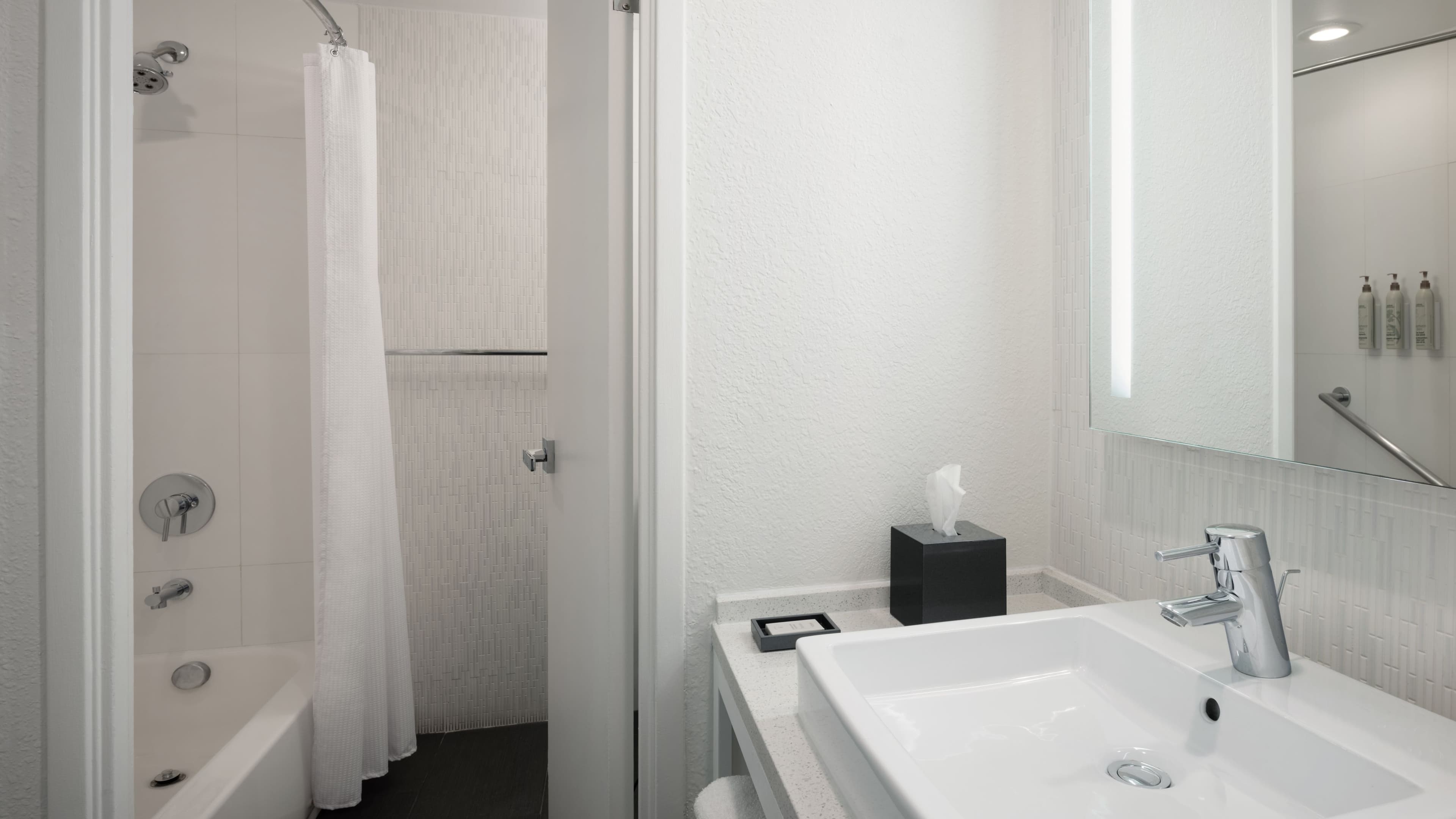 Renaissance Orlando Resort – Disney Springs® Area - Image 4