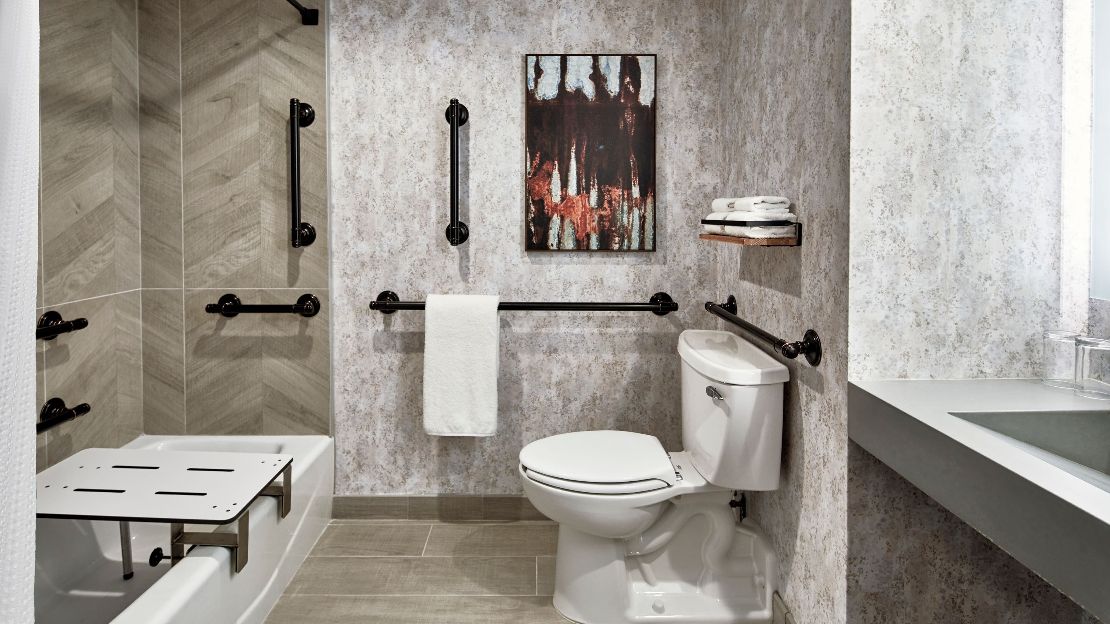 Deluxe Guest room - Image 5