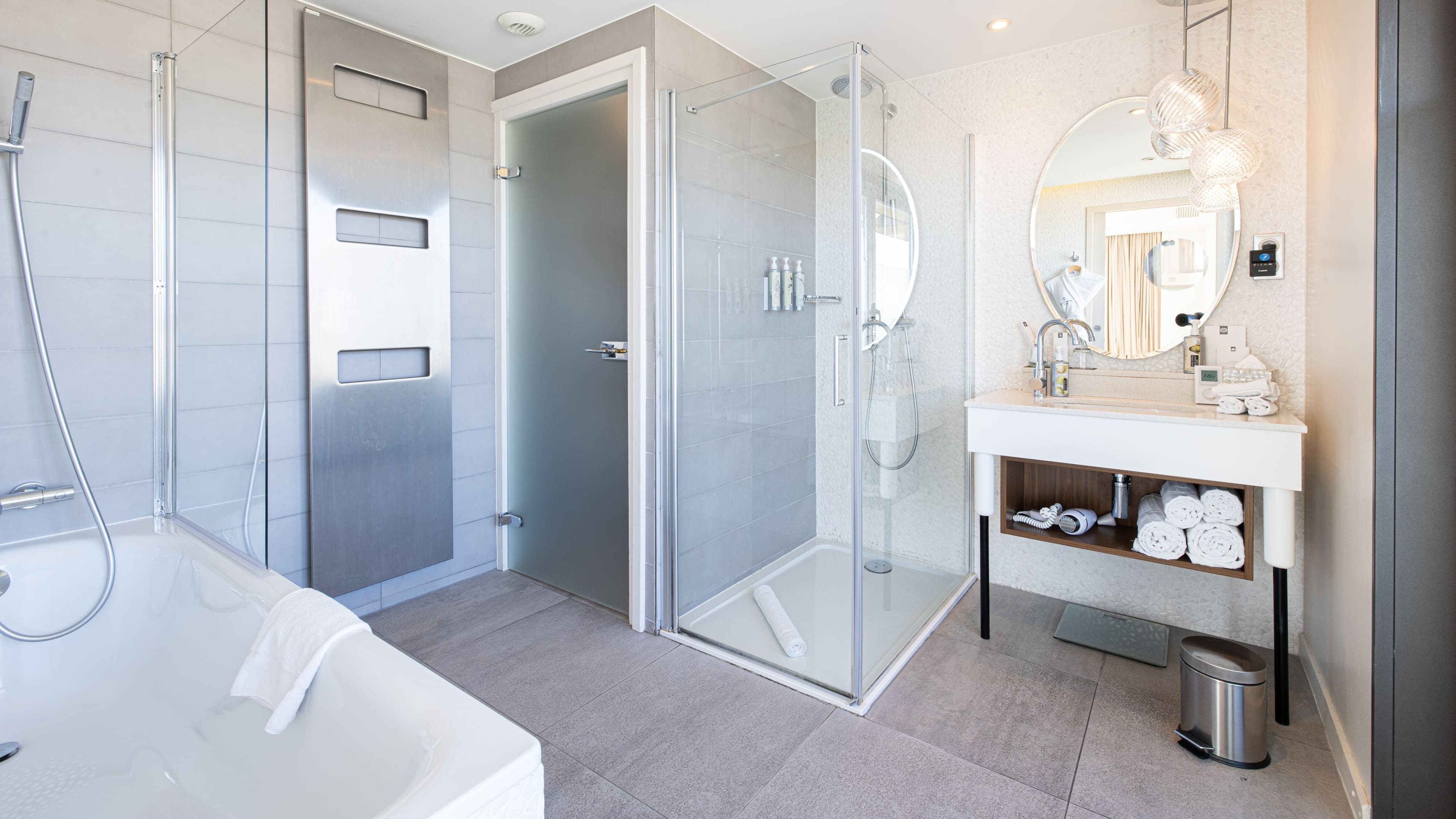 Renaissance Aix-en-Provence Hotel — 16