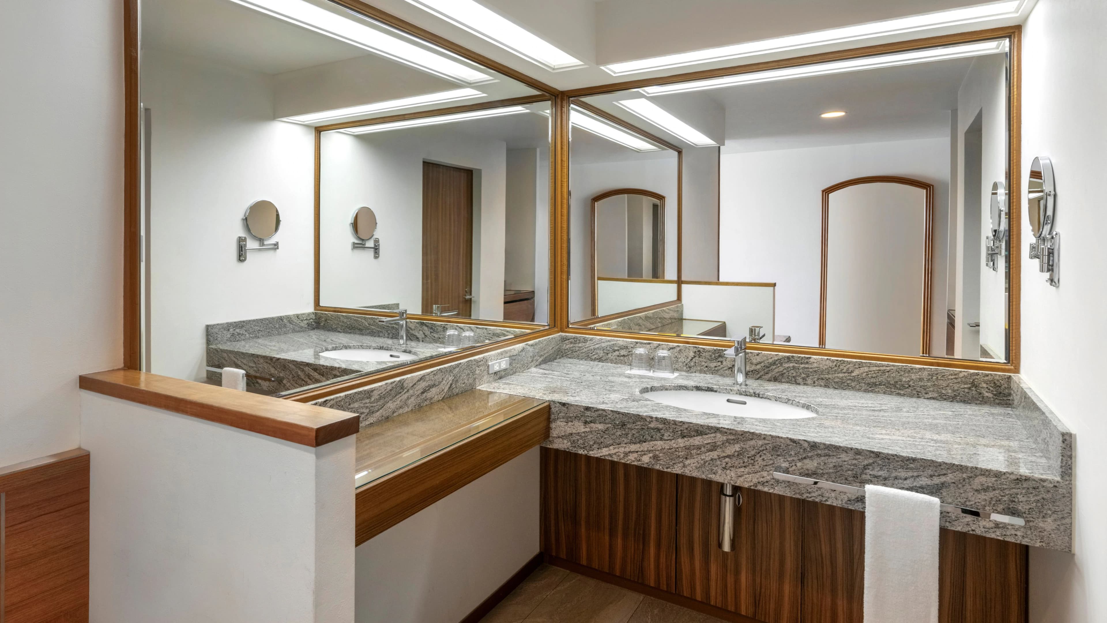 Renaissance Okinawa Resort — 45