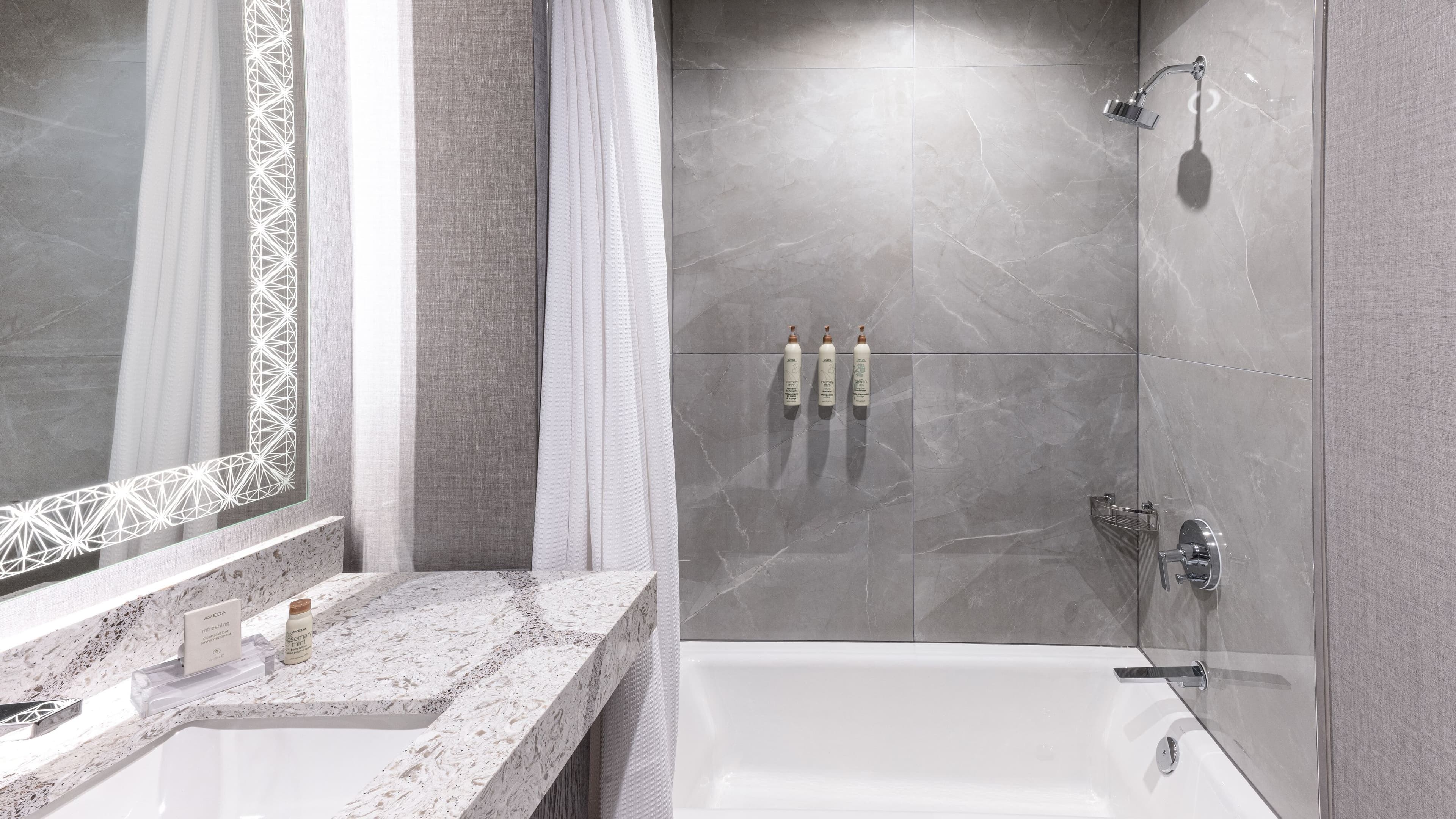 Renaissance Oklahoma City Downtown Bricktown Hotel — 6