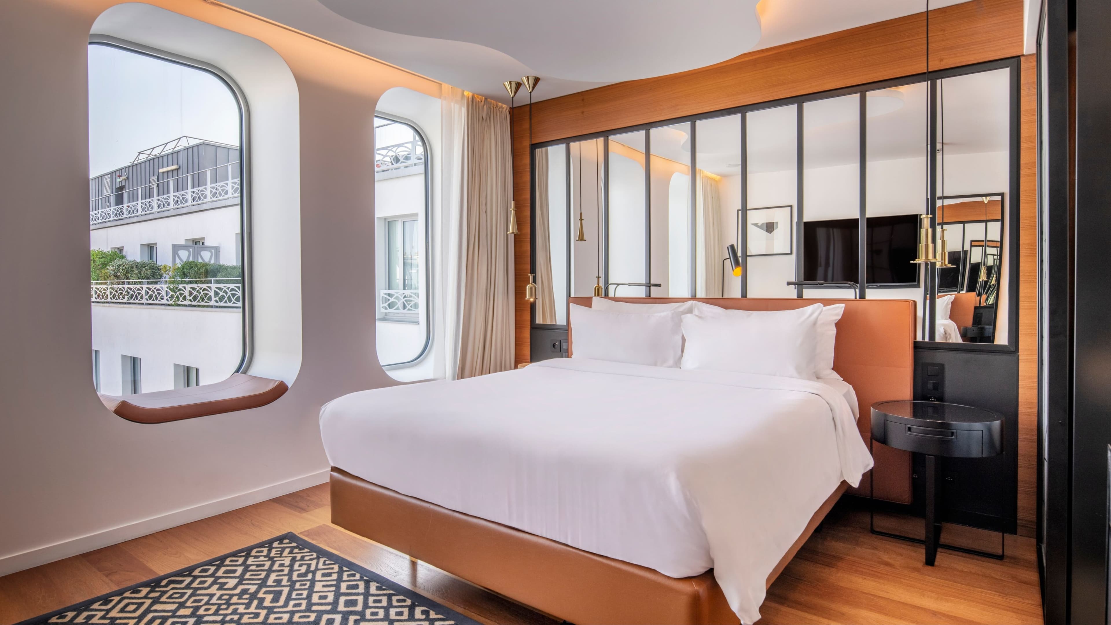 Renaissance Paris Republique Hotel - Image 3