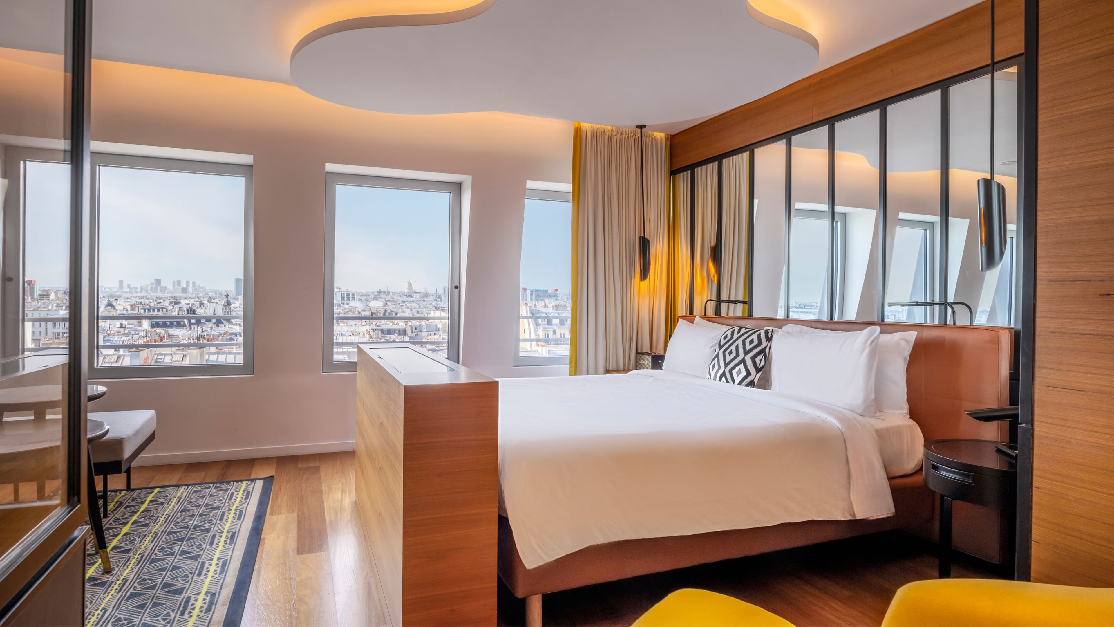 Renaissance Paris Republique Hotel — 33