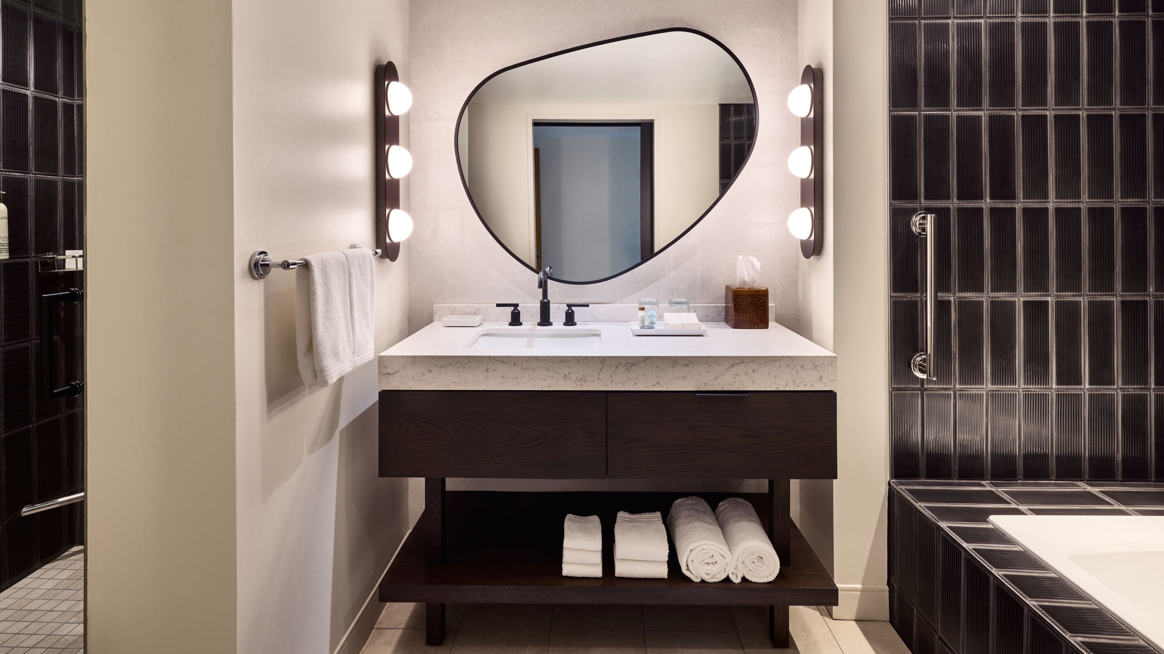 Renaissance Phoenix Glendale Hotel & Conference Center — 29