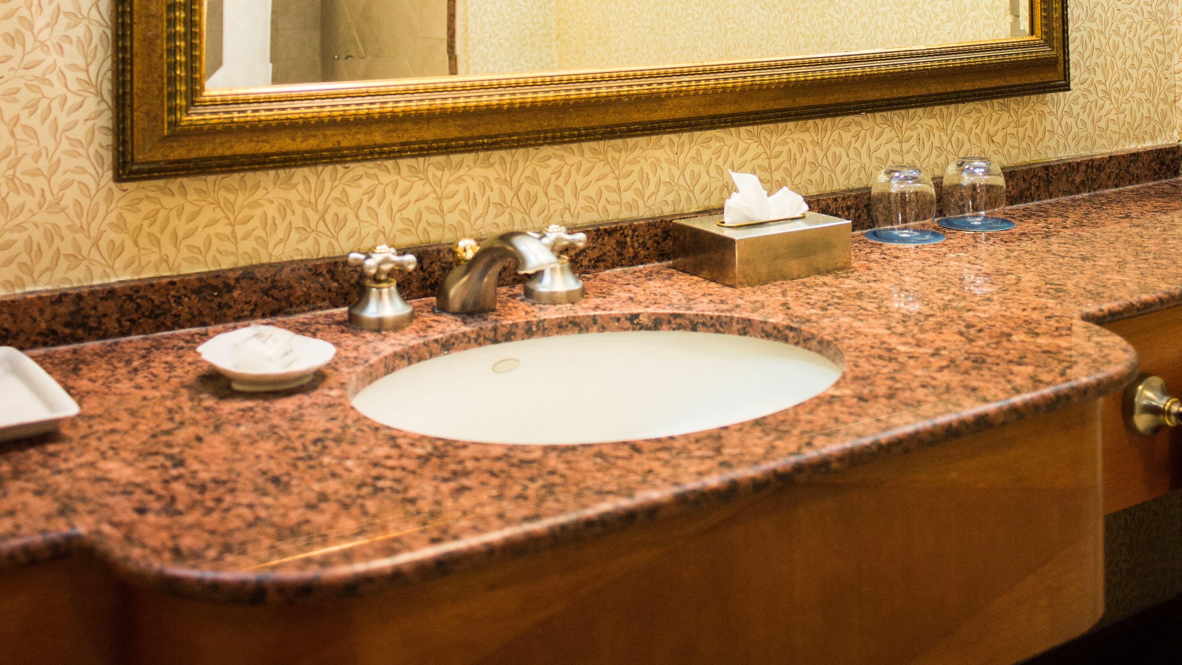 Sheraton Pilar Hotel & Convention Center - Image 4