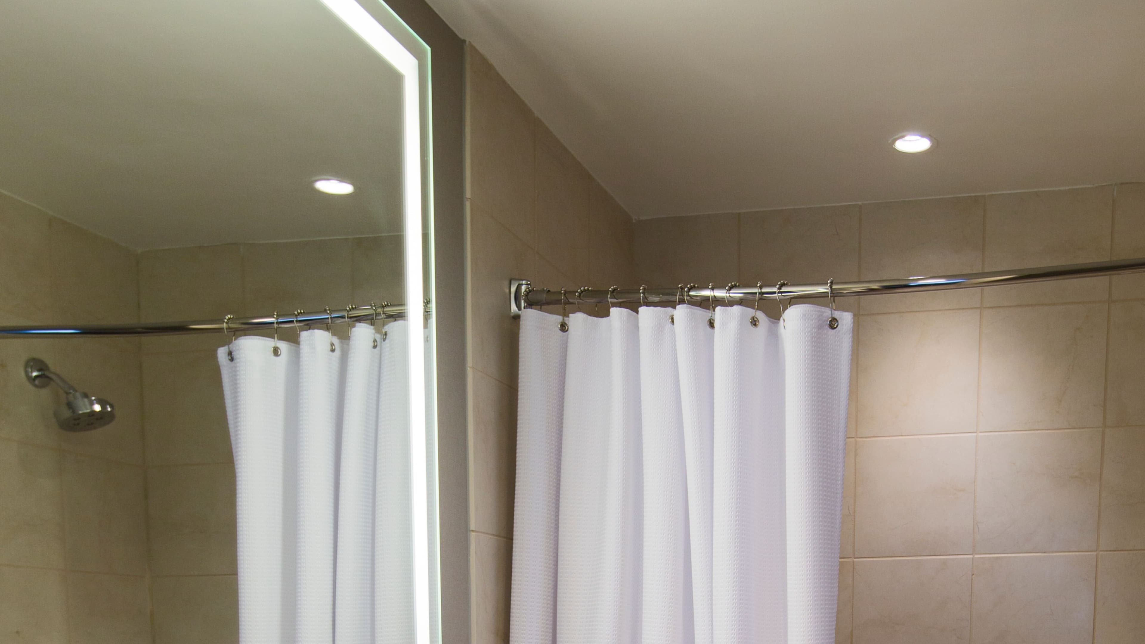 1 Bedroom Suite - Image 6