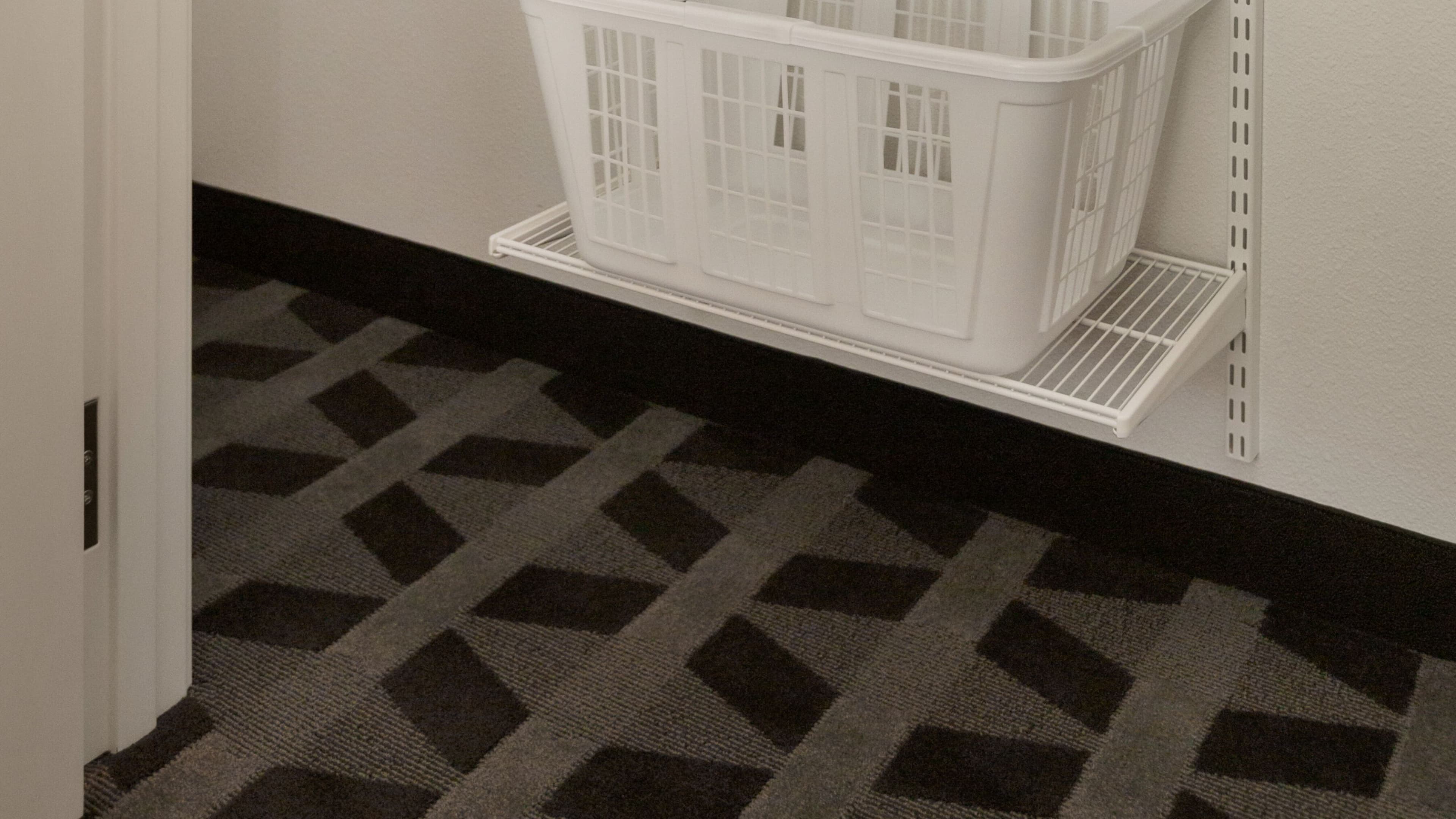 Studio - Image 10