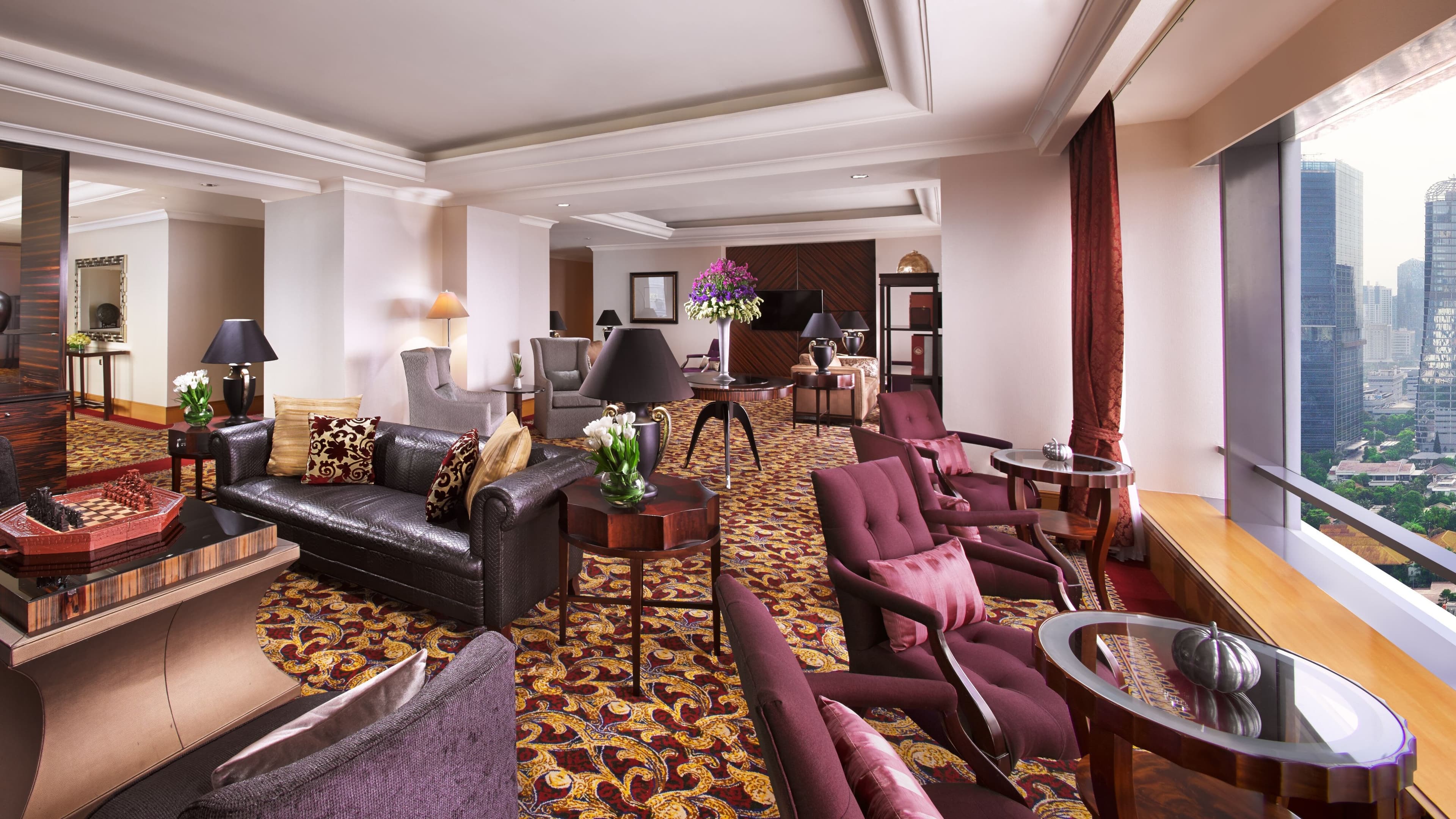 The Ritz-Carlton Jakarta, Mega Kuningan — 3