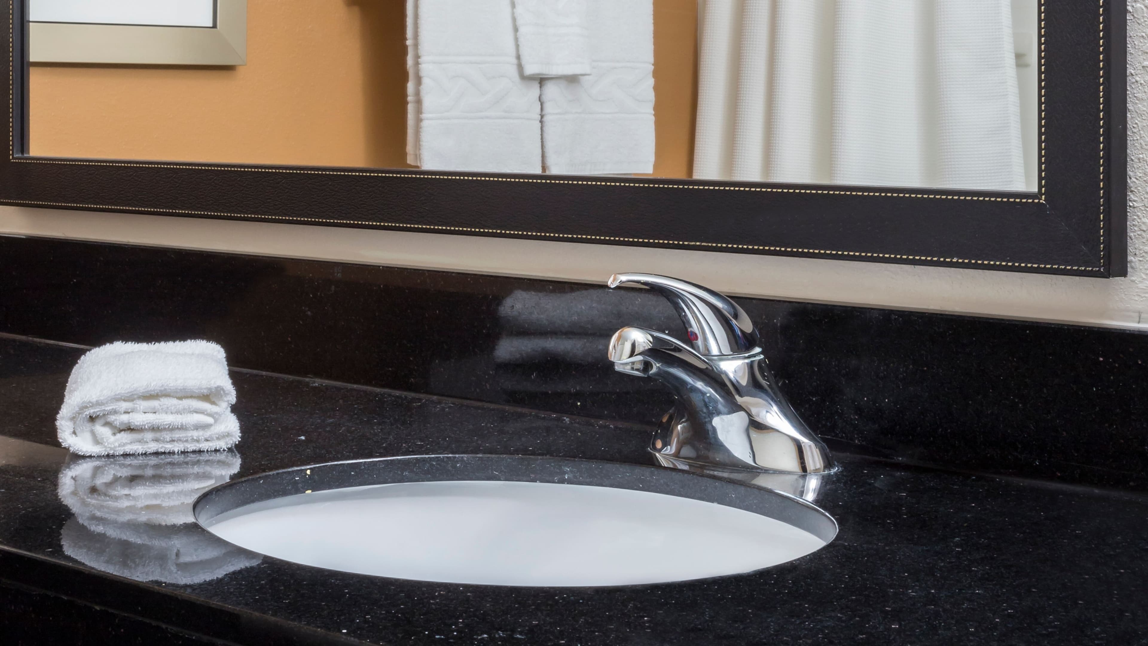 Fairfield Inn & Suites Corpus Christi - Image 5